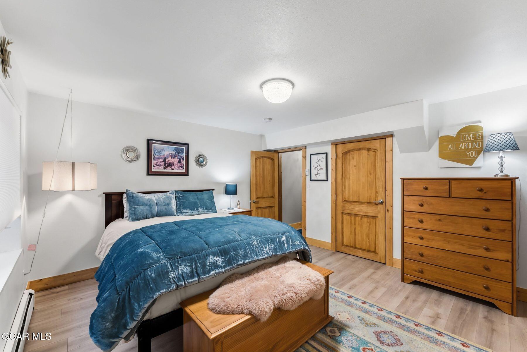 1791 &1793 Meadow Ln