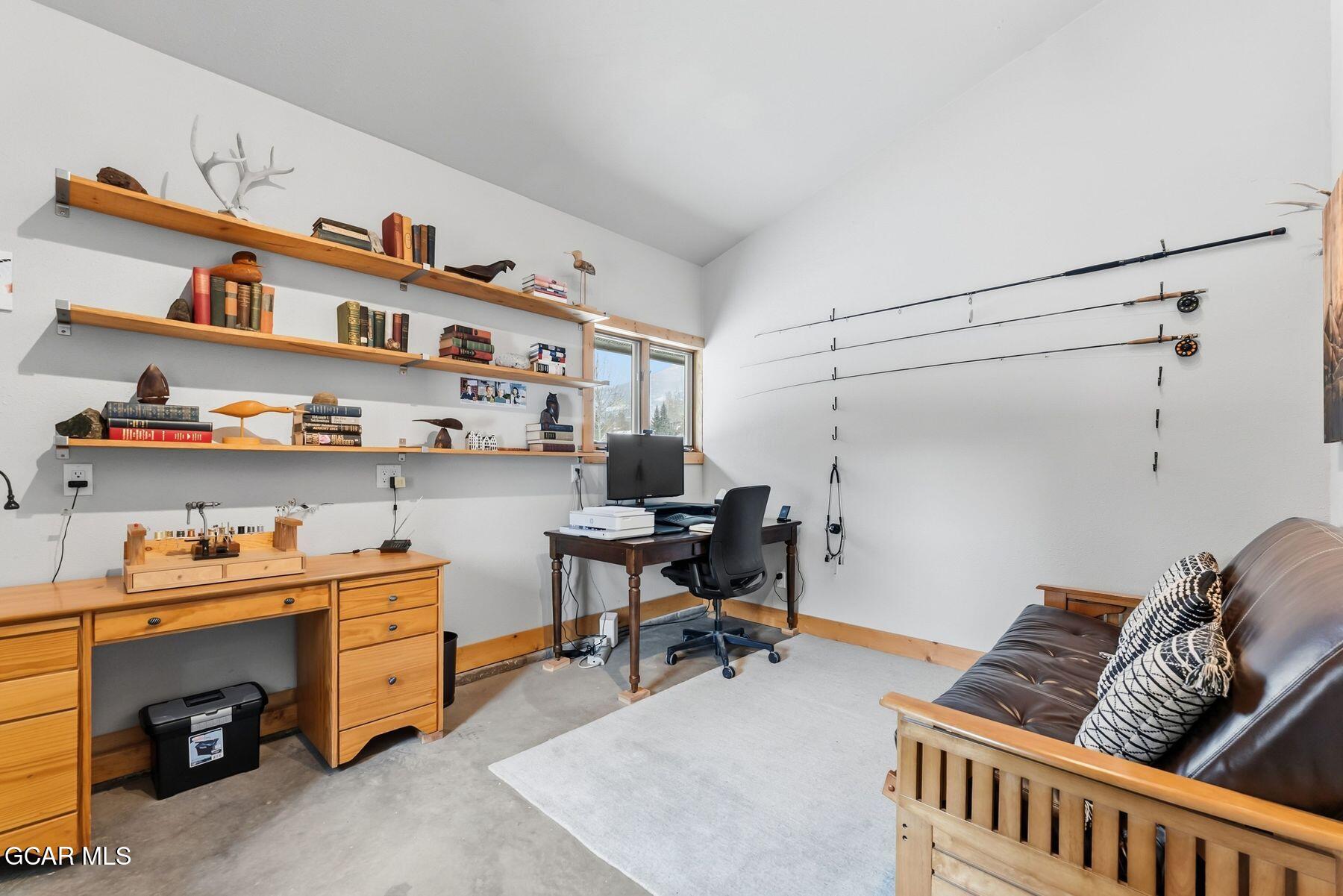 1791 &1793 Meadow Ln