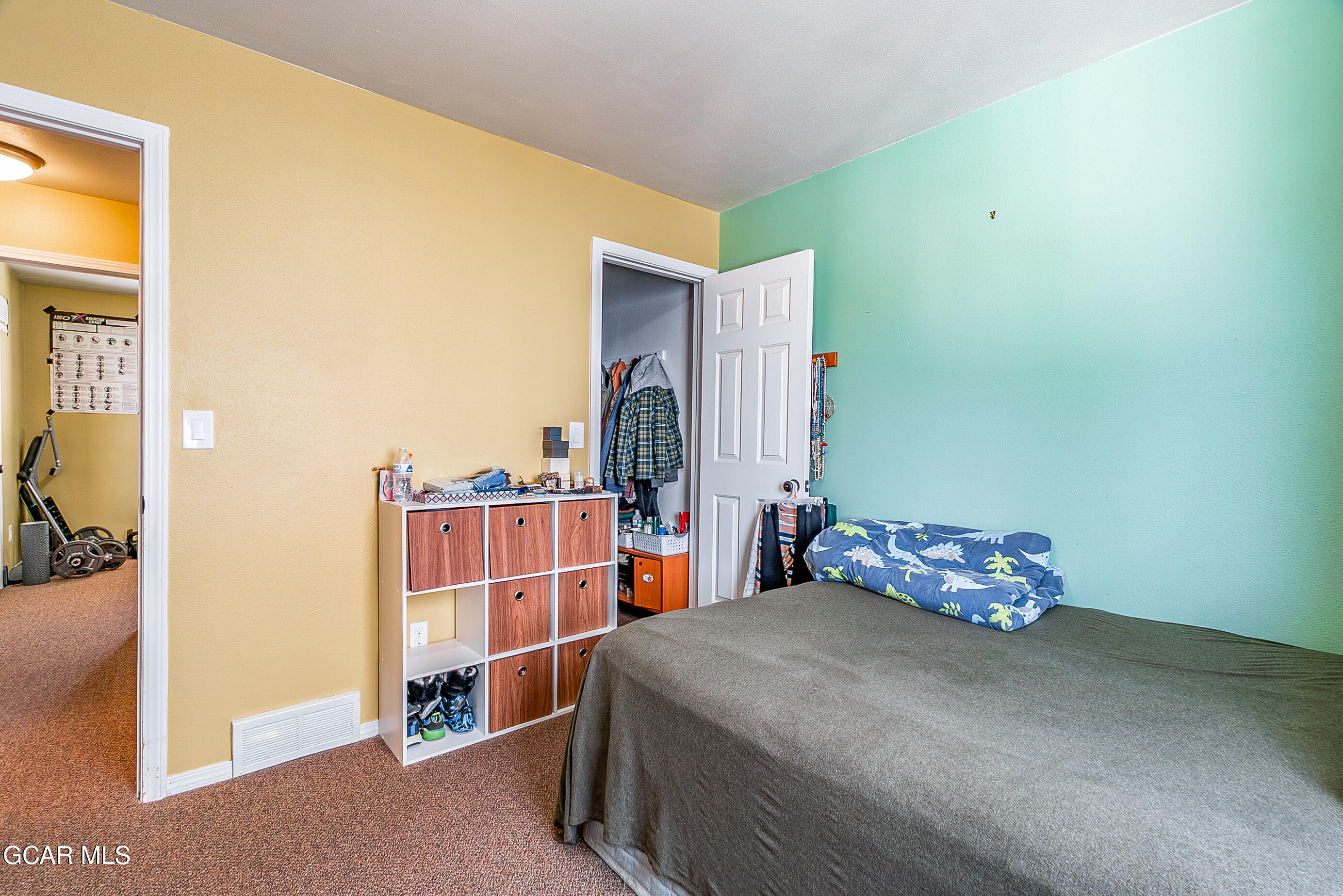 380 East Topaz Avenue