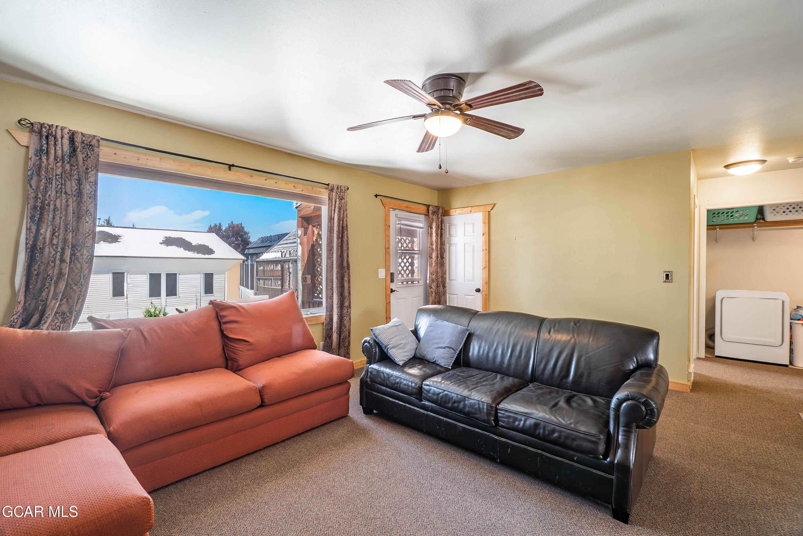 380 East Topaz Avenue