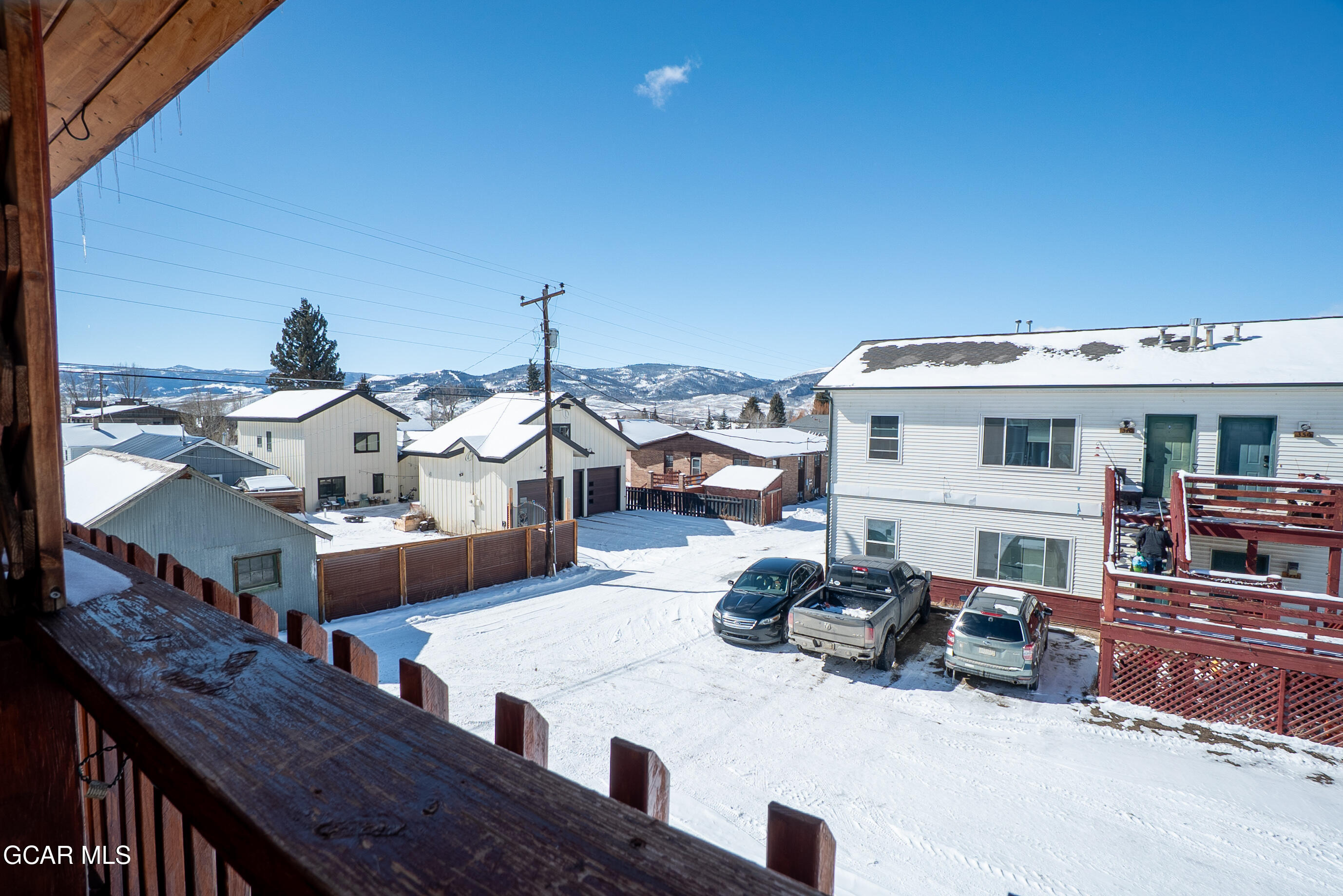 380 East Topaz Avenue