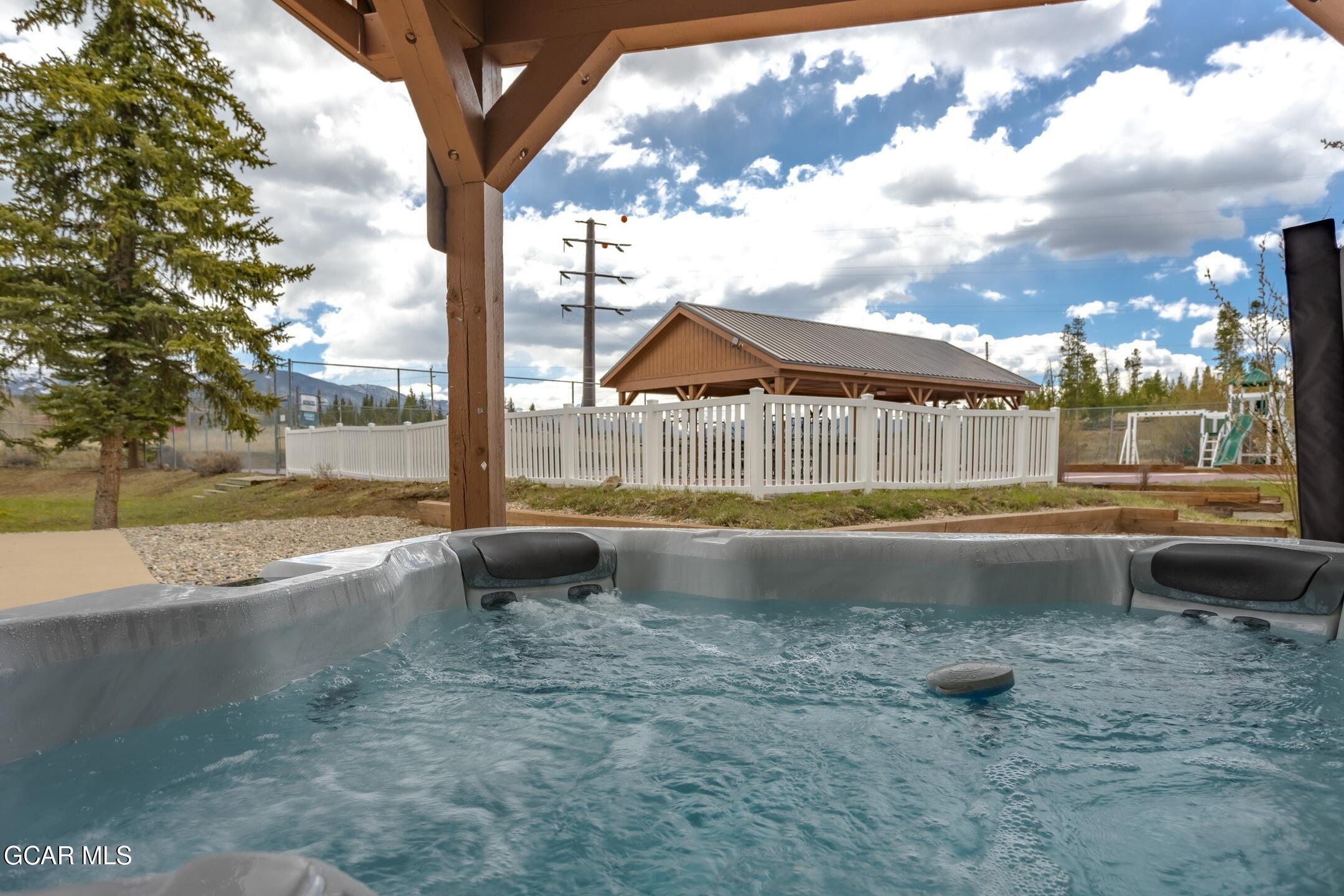 227 County Road 4421 4B