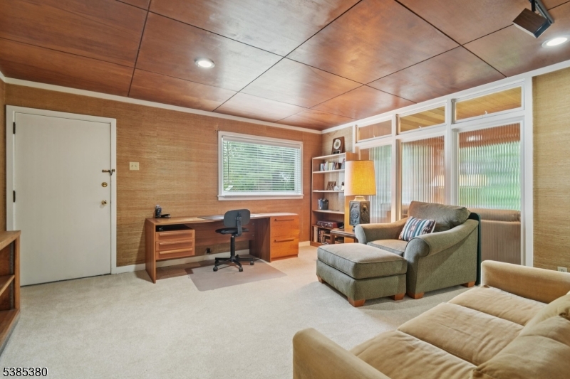 3 Ardsleigh Dr