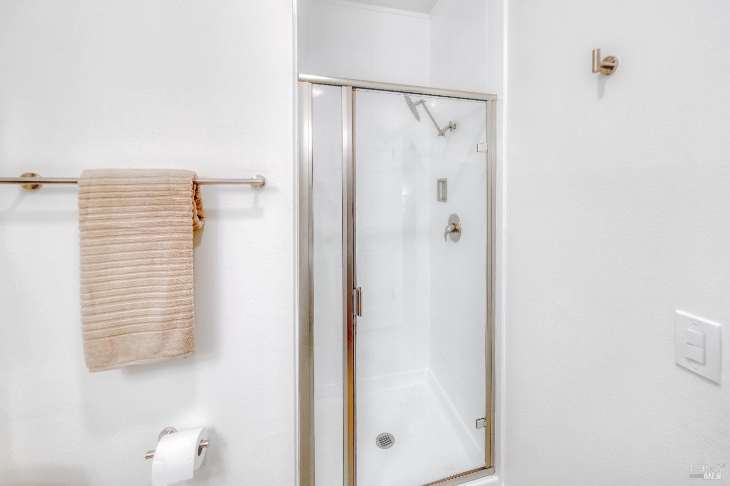 50 Eucalyptus Knoll St