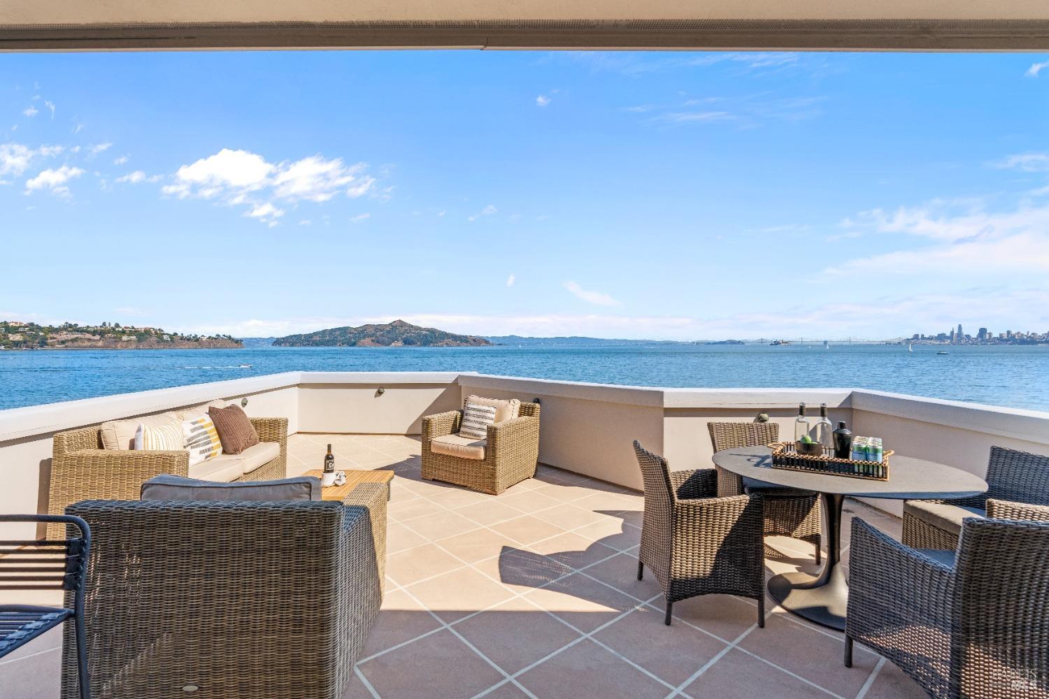 513-515 Bridgeway Blvd