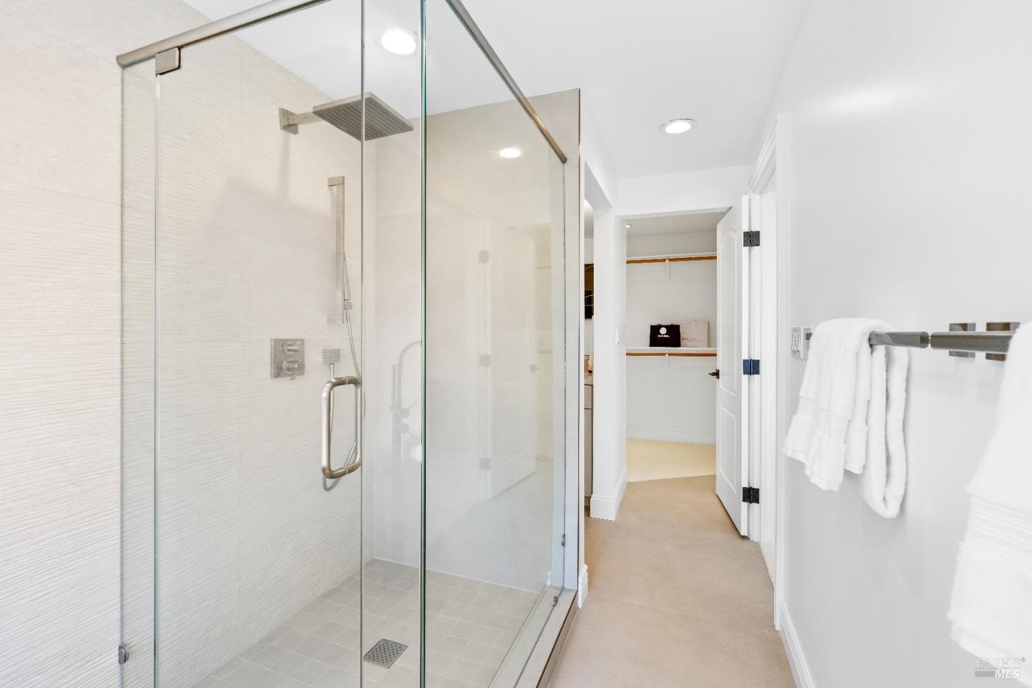 513-515 Bridgeway Blvd