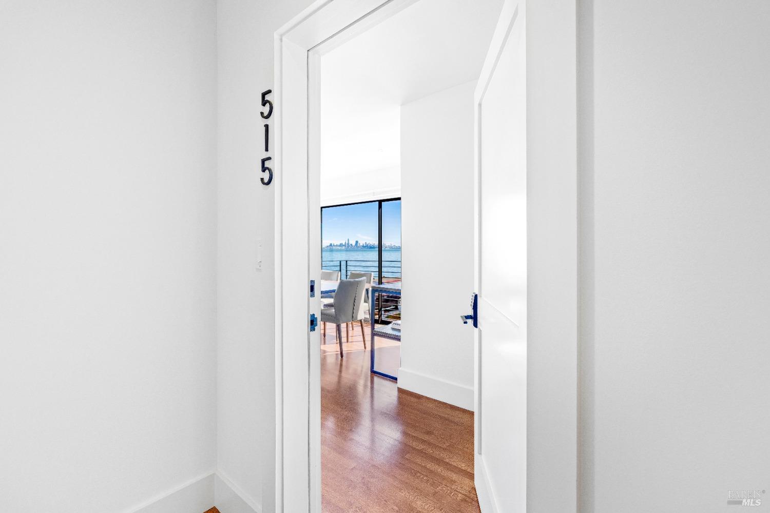 513-515 Bridgeway Blvd