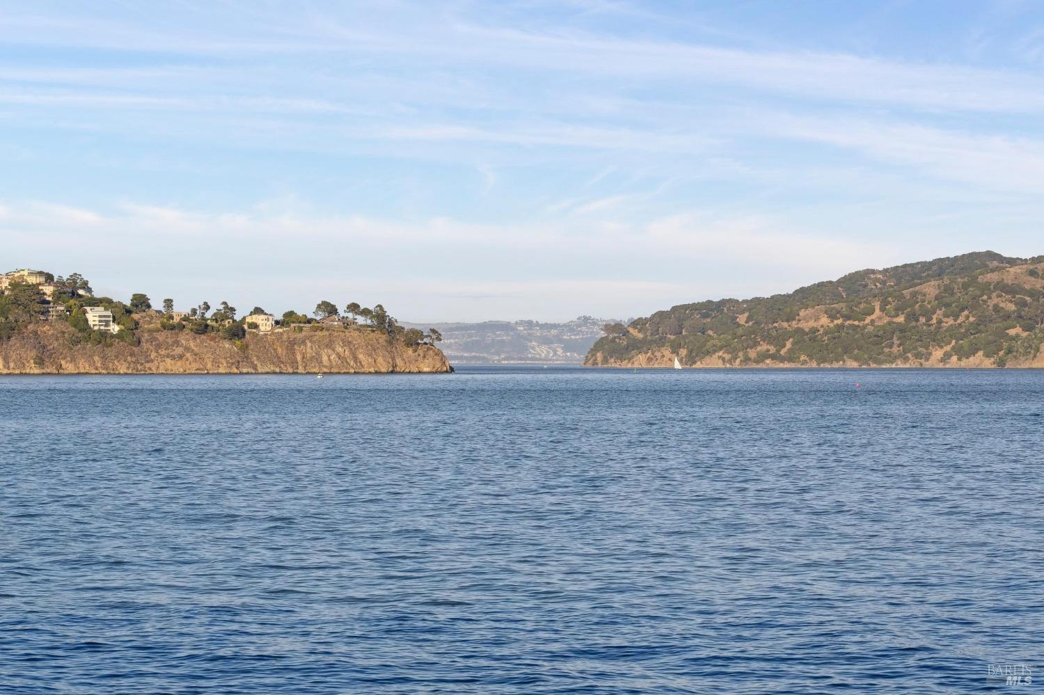 513-515 Bridgeway Blvd