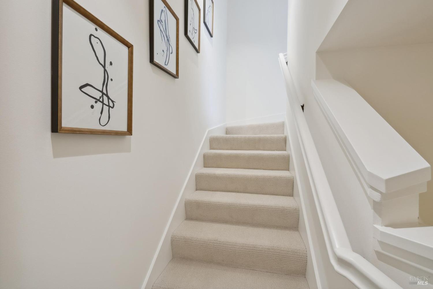 513-515 Bridgeway Blvd