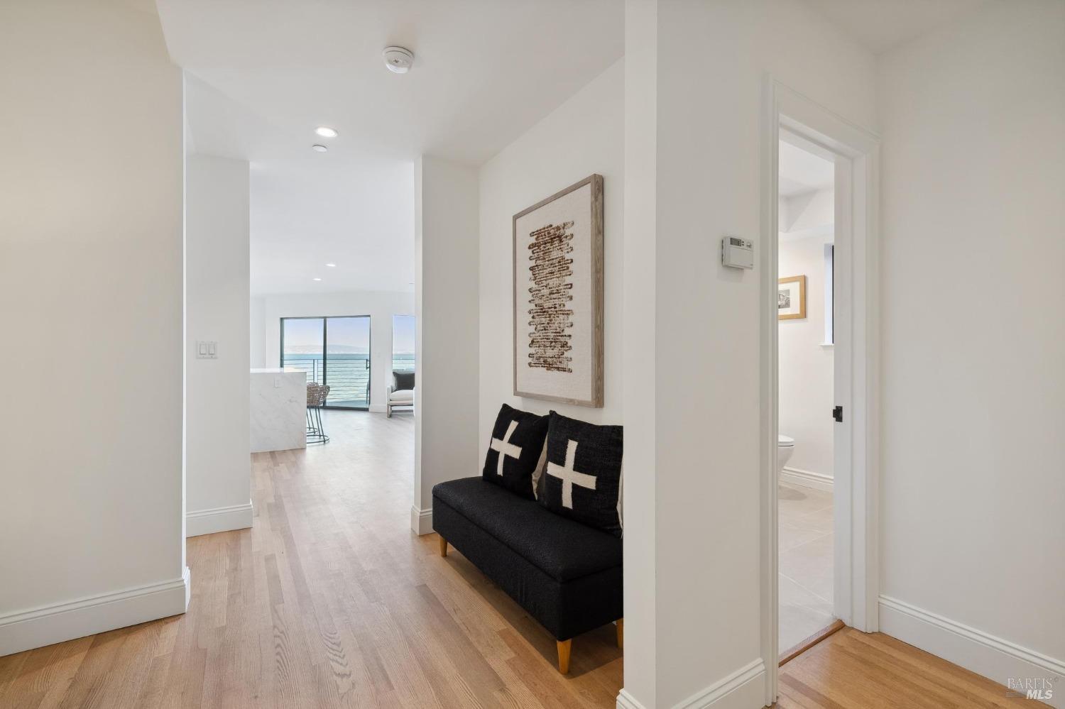 513-515 Bridgeway Blvd