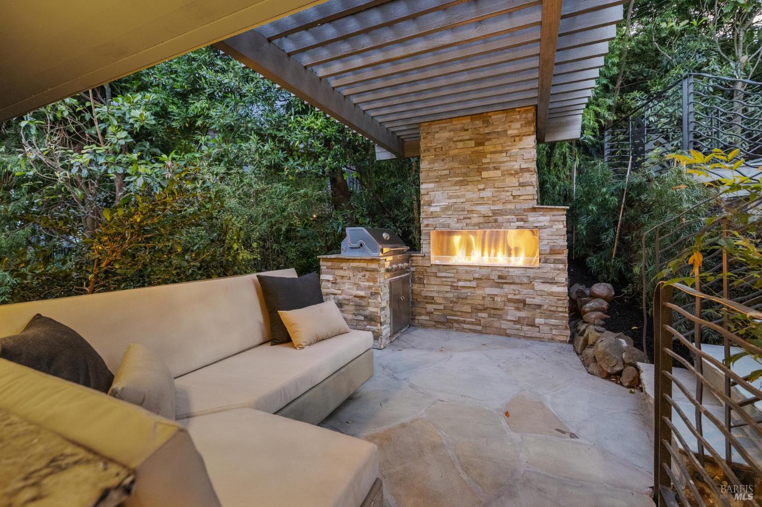 15 Prospect Ave