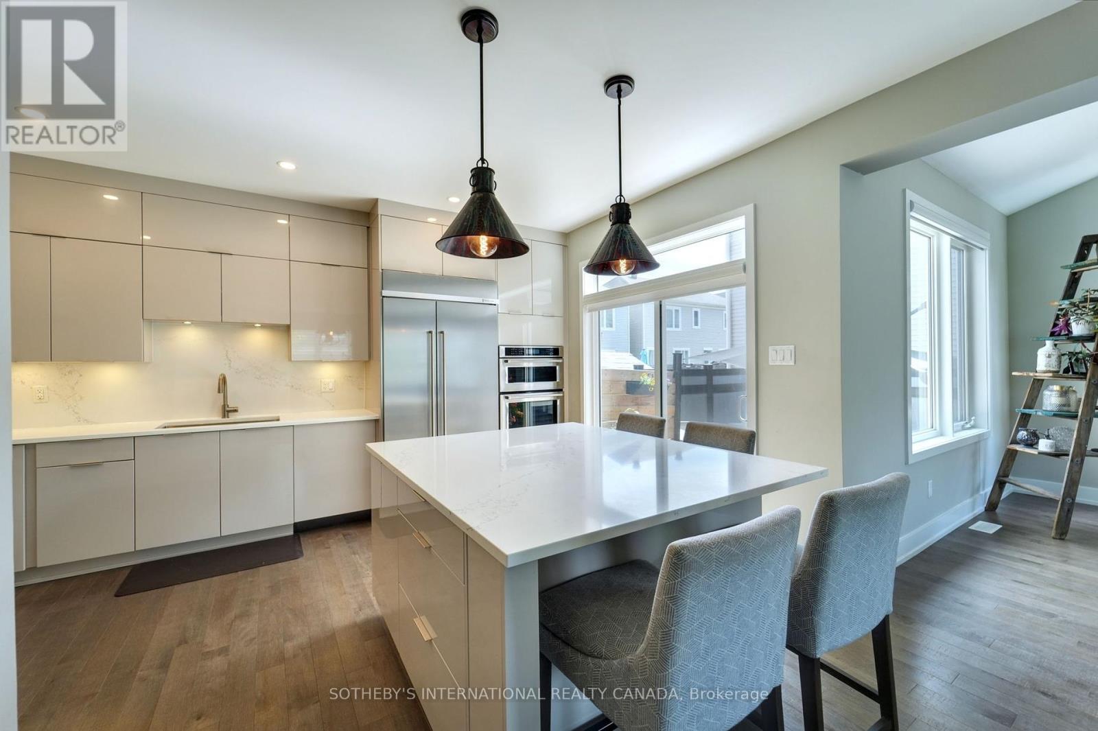 324 LAMARCHE AVENUE