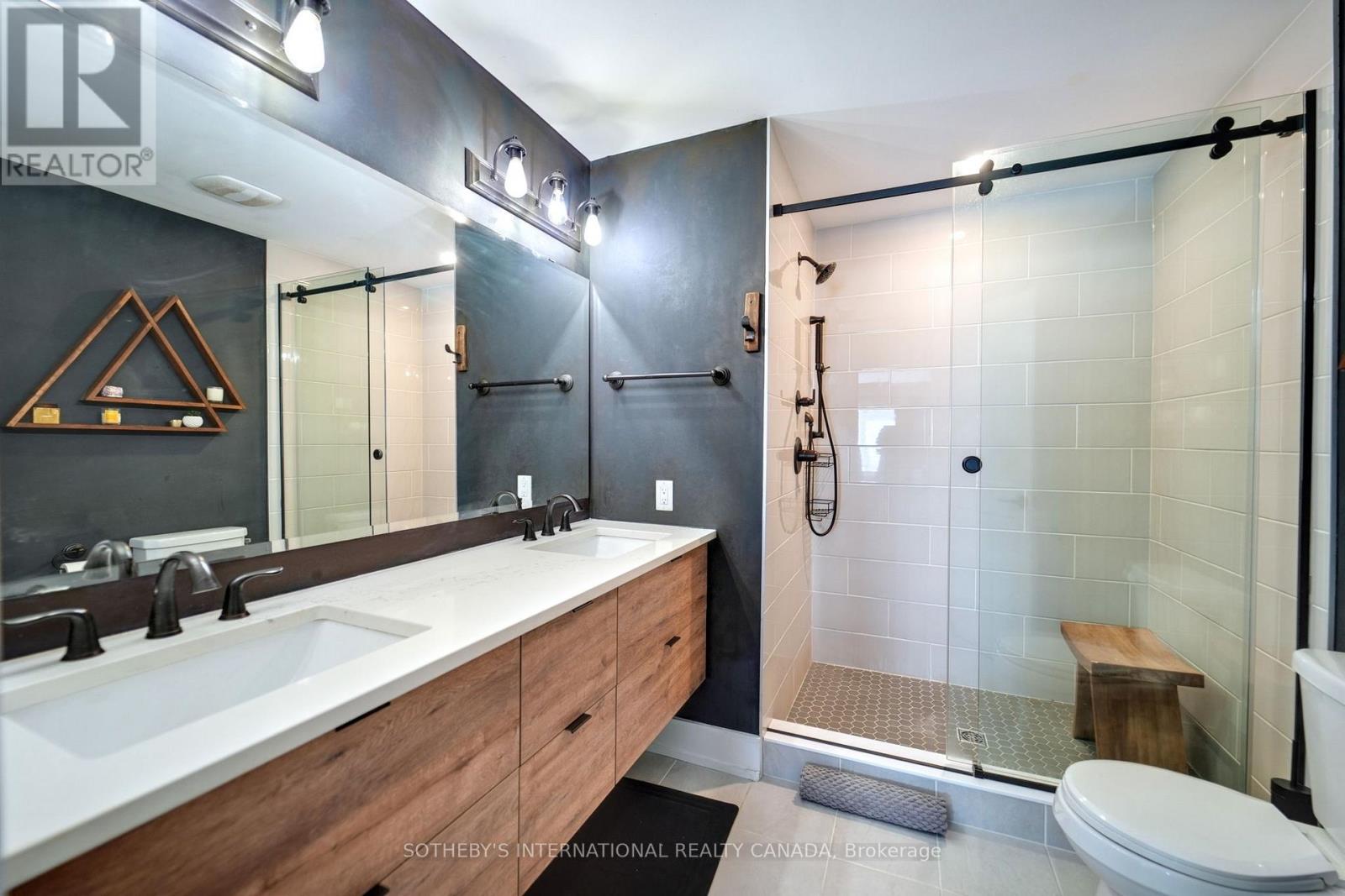 324 LAMARCHE AVENUE