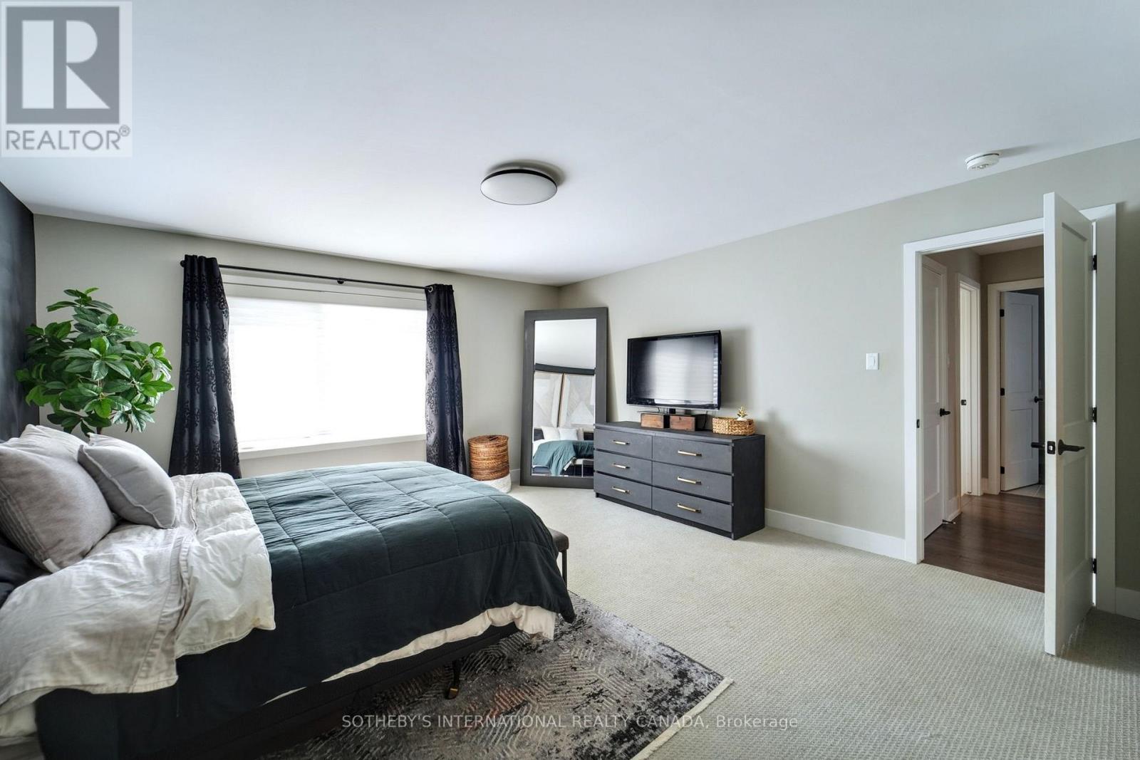 324 LAMARCHE AVENUE