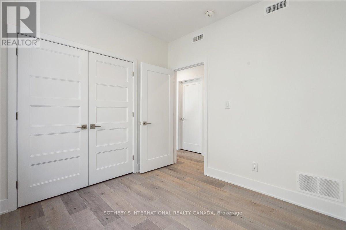 683 MELBOURNE AVENUE