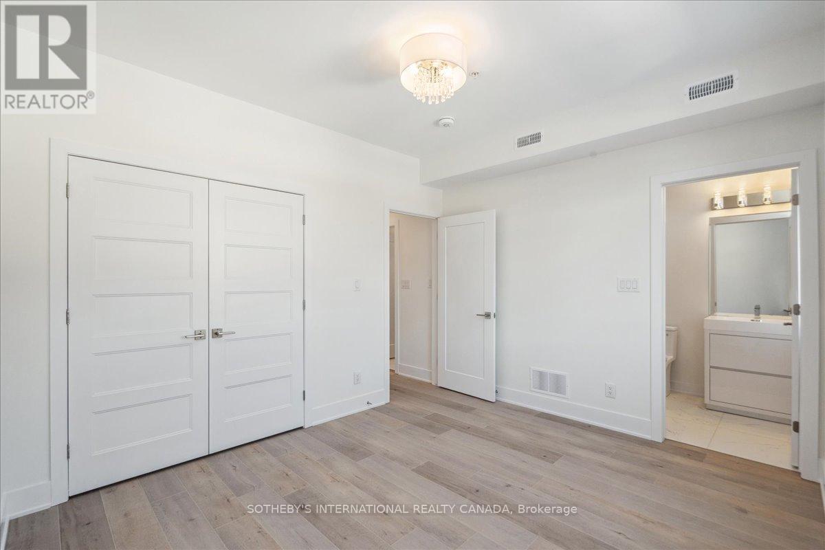 683 MELBOURNE AVENUE