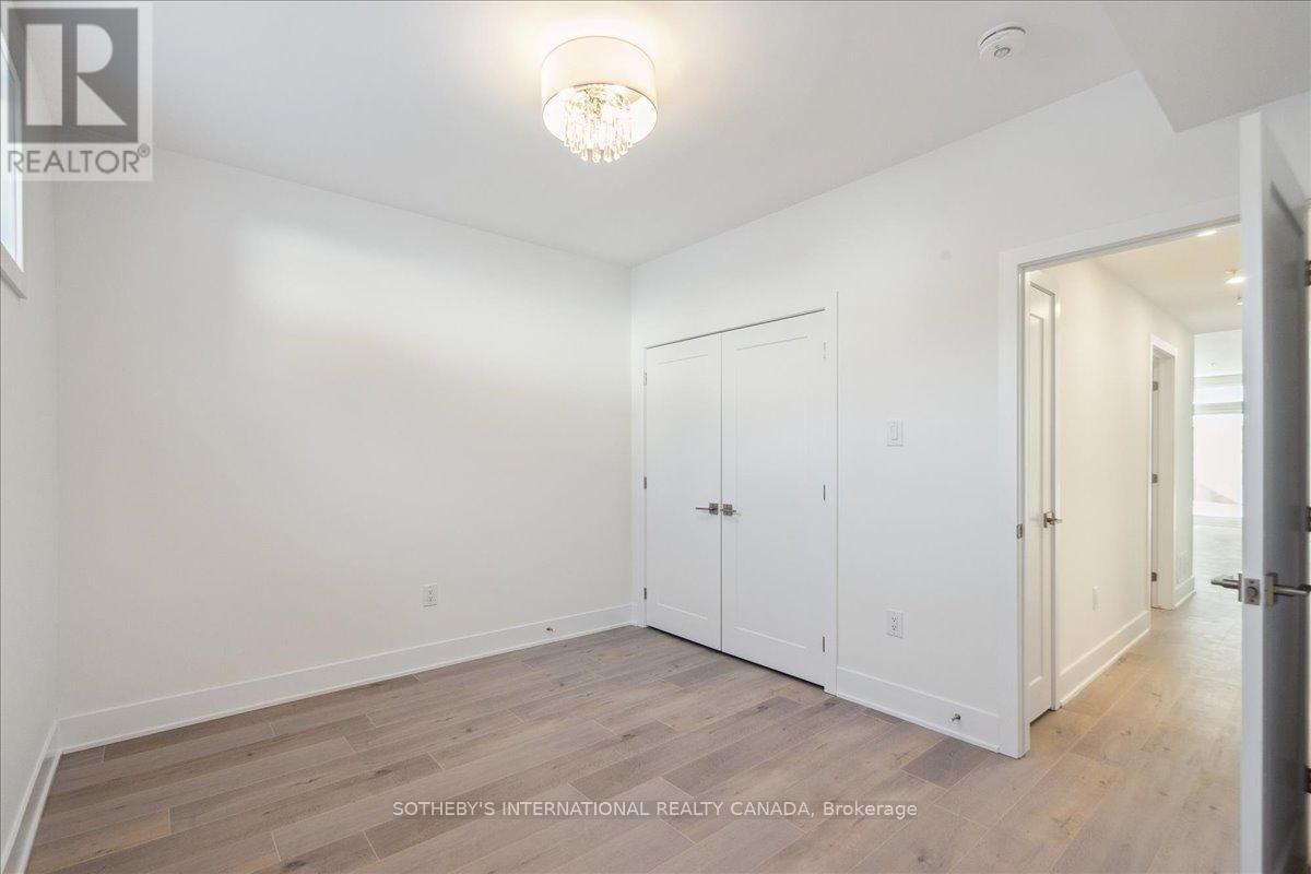 683 MELBOURNE AVENUE