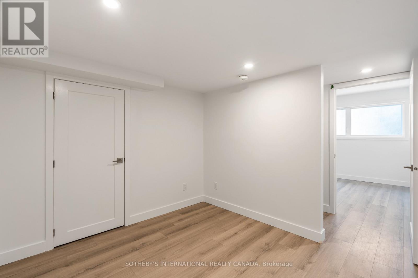 288 DUNCAIRN AVENUE