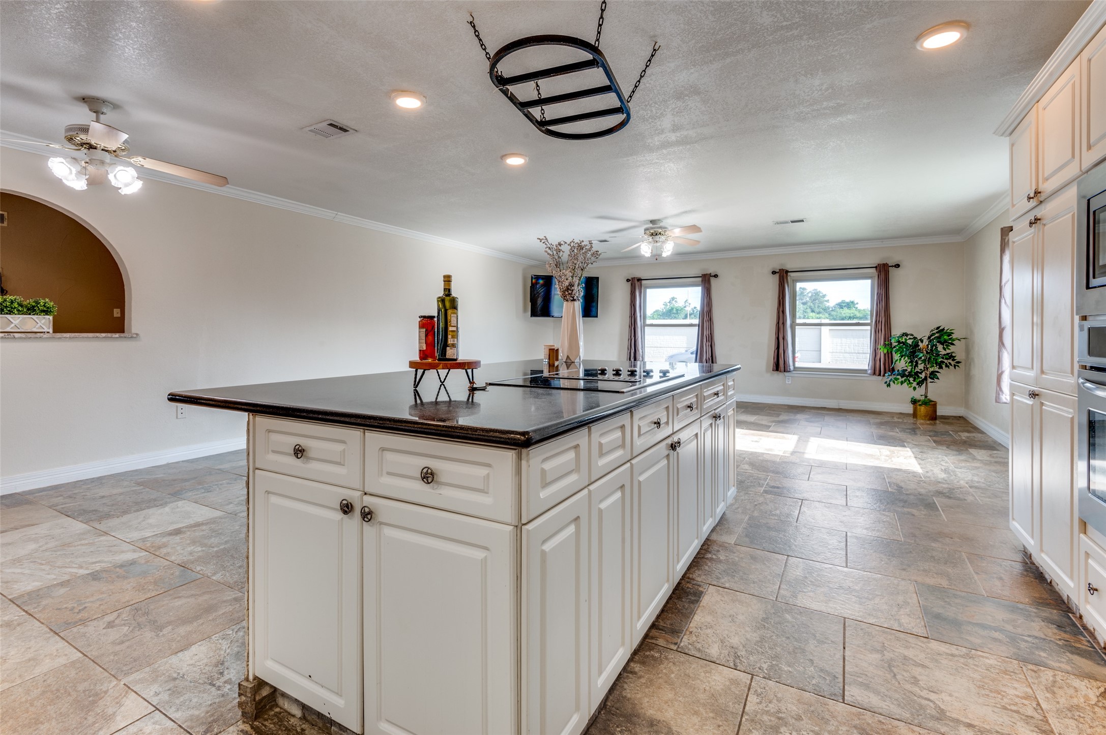 2001 Deerfield Drive