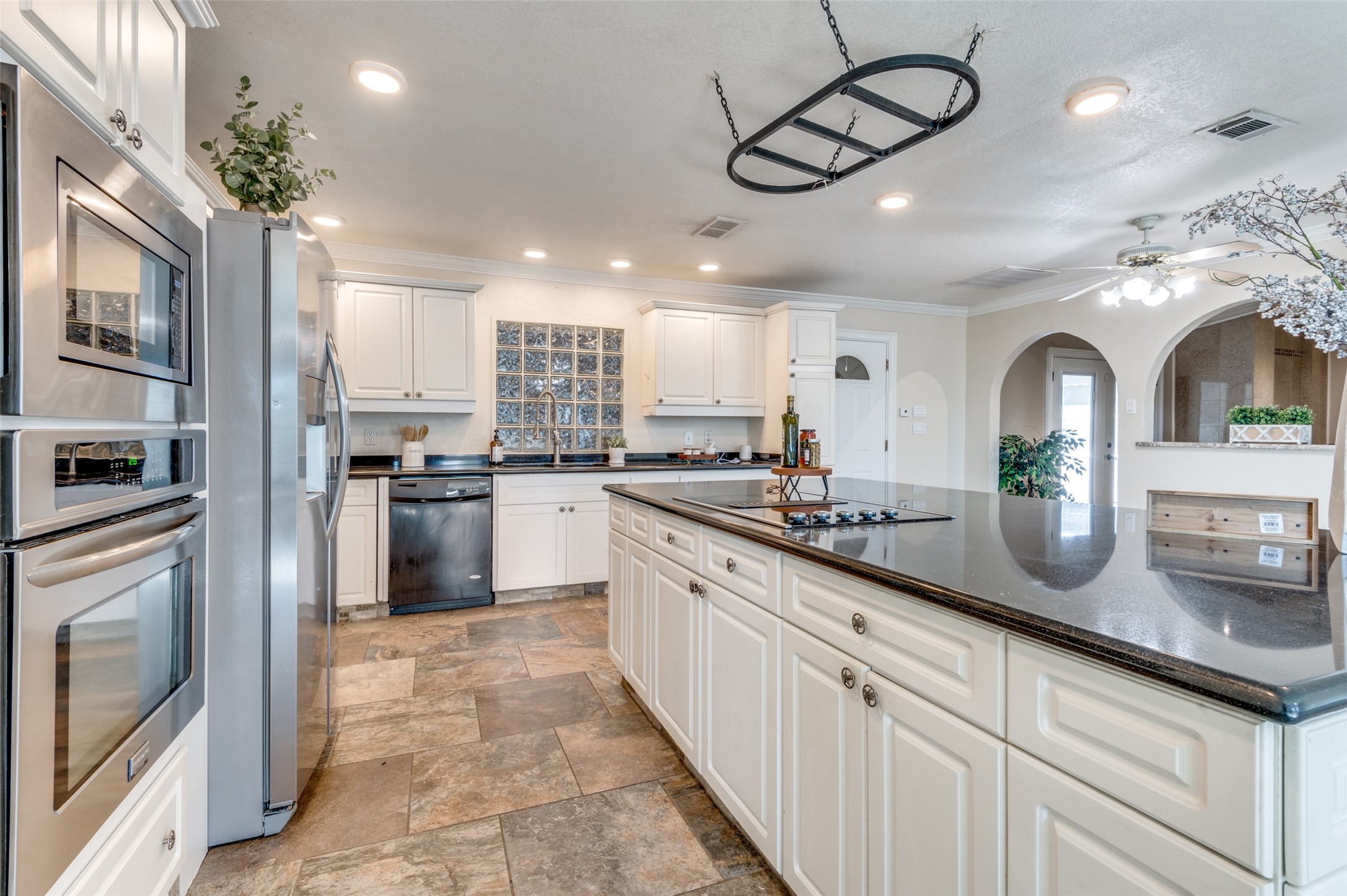 2001 Deerfield Drive