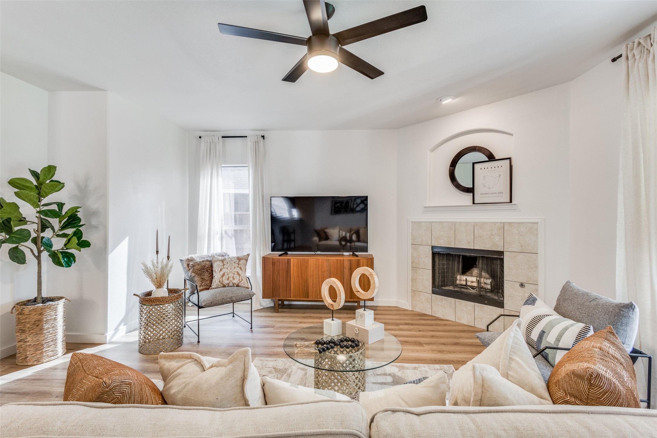 9852 Meadow Rue Drive