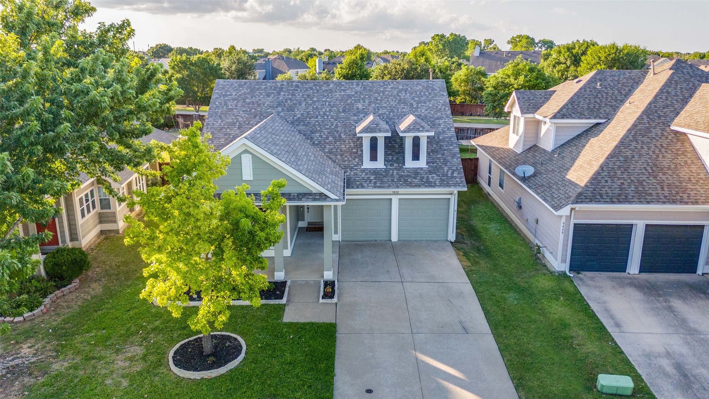 9852 Meadow Rue Drive