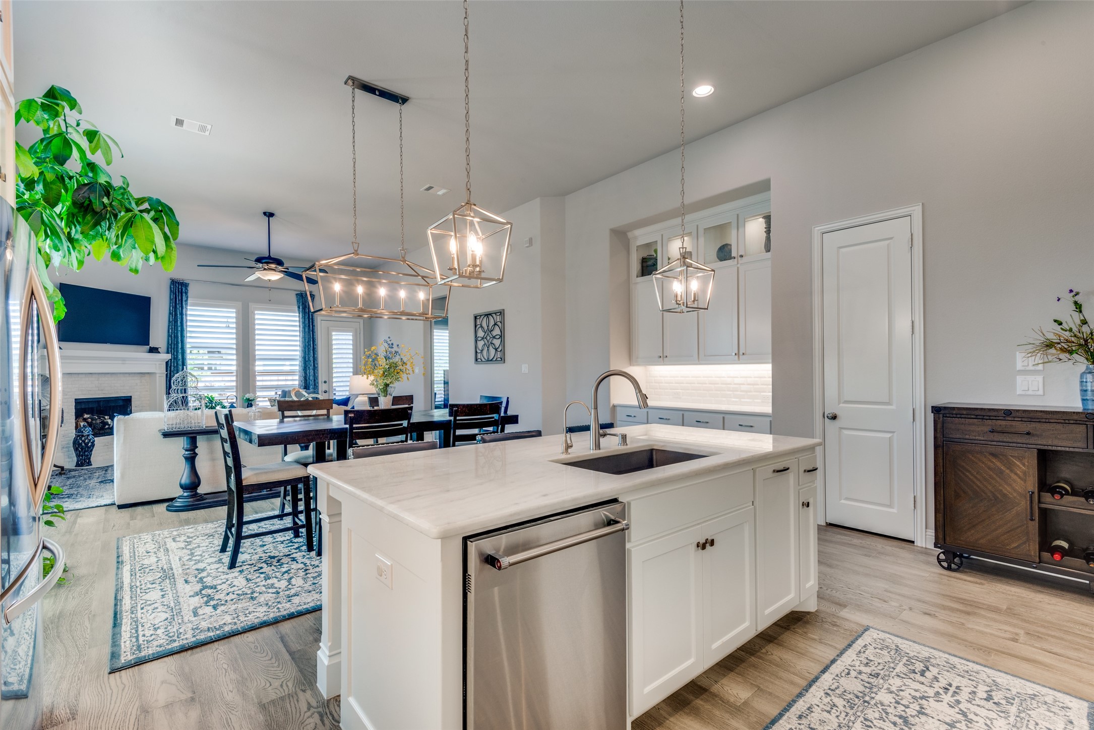 2901 Darcy