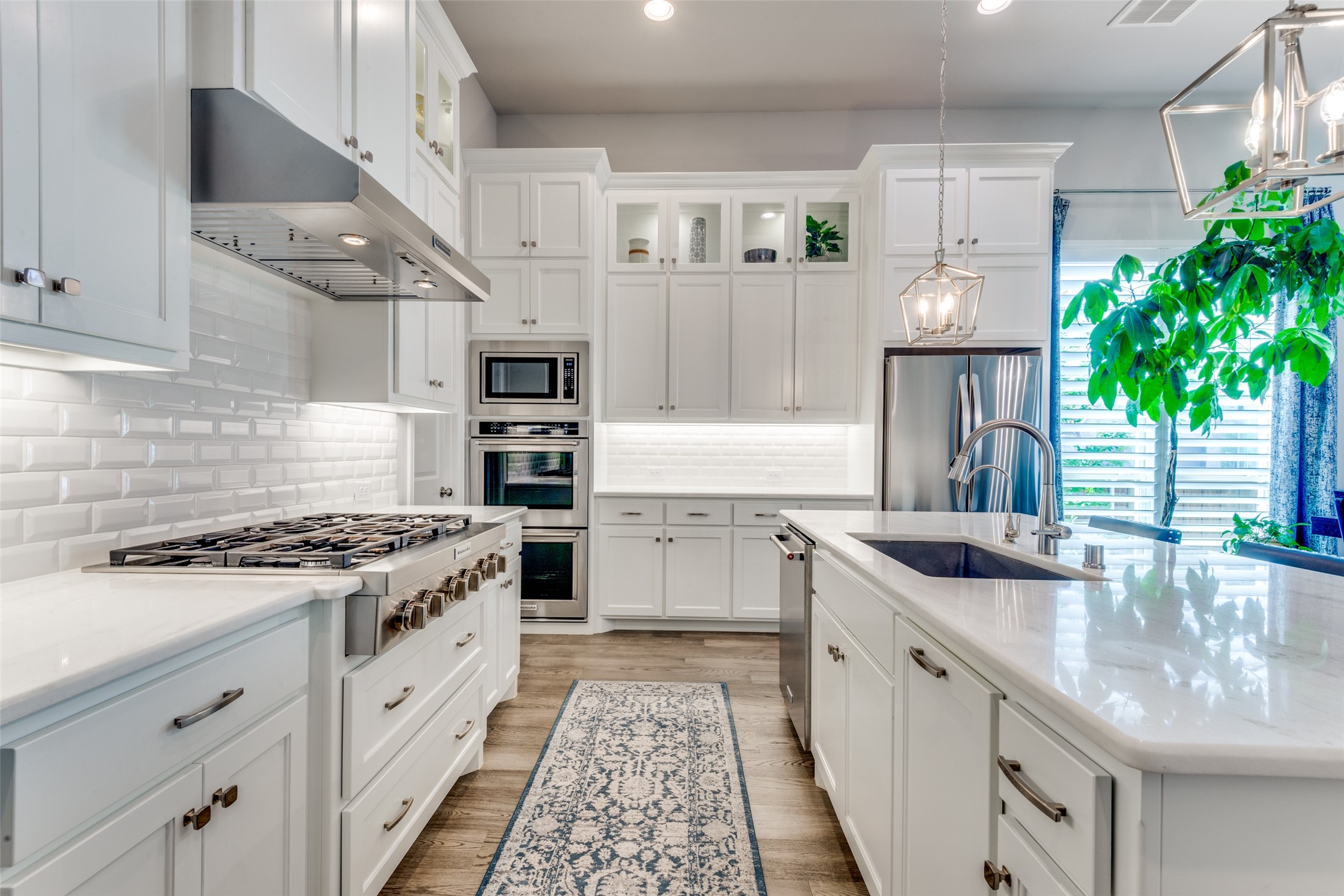2901 Darcy