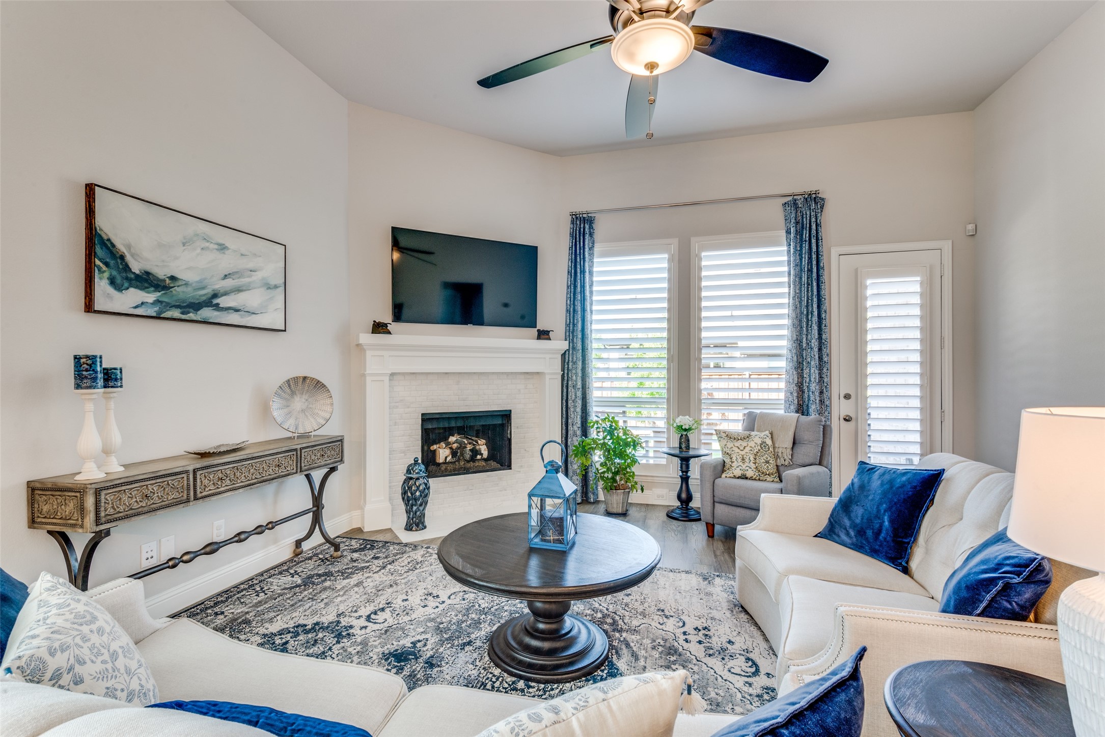 2901 Darcy
