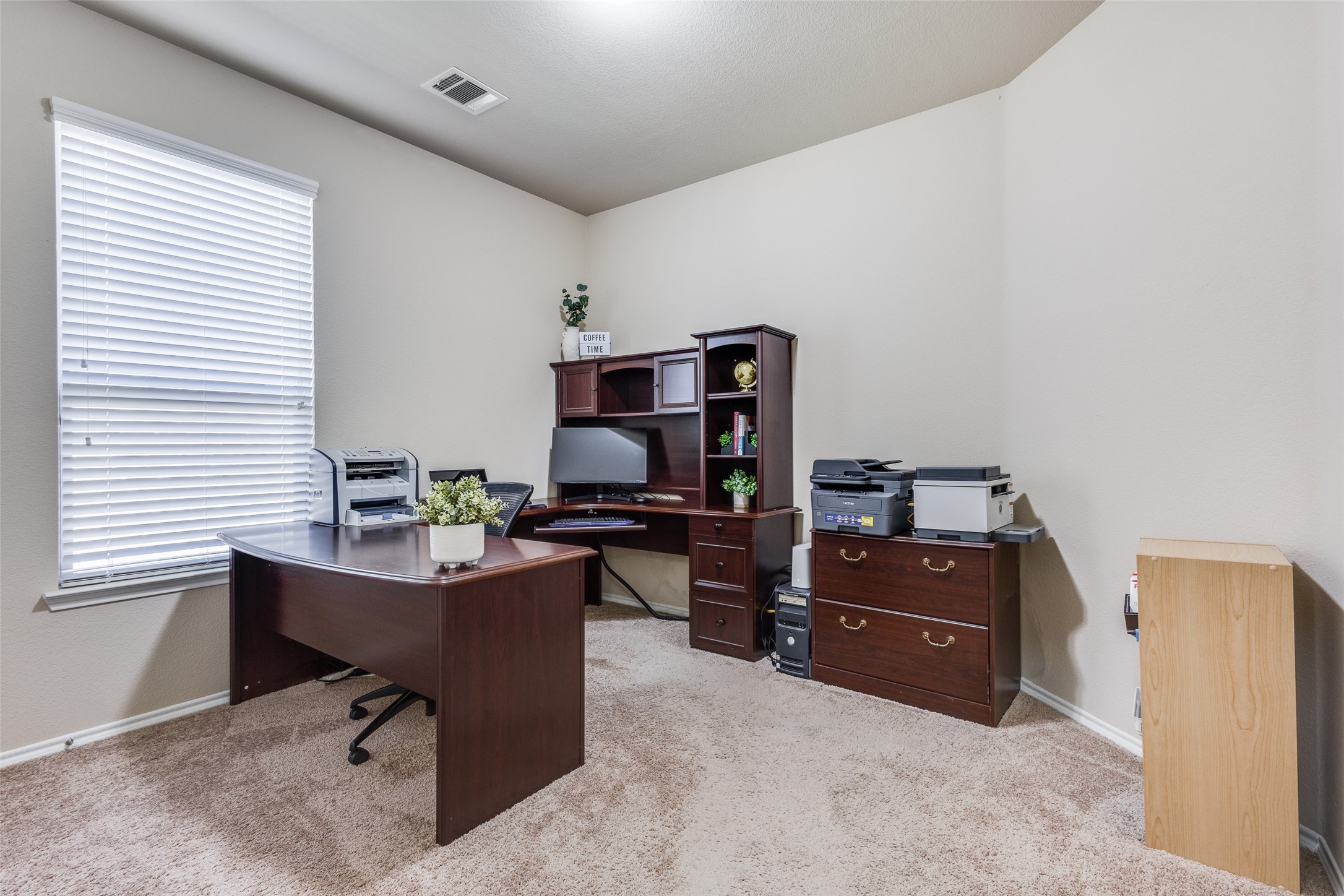 1425 Red River Drive