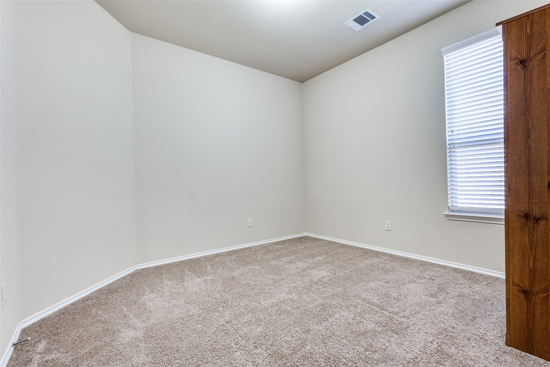 1425 Red River Drive
