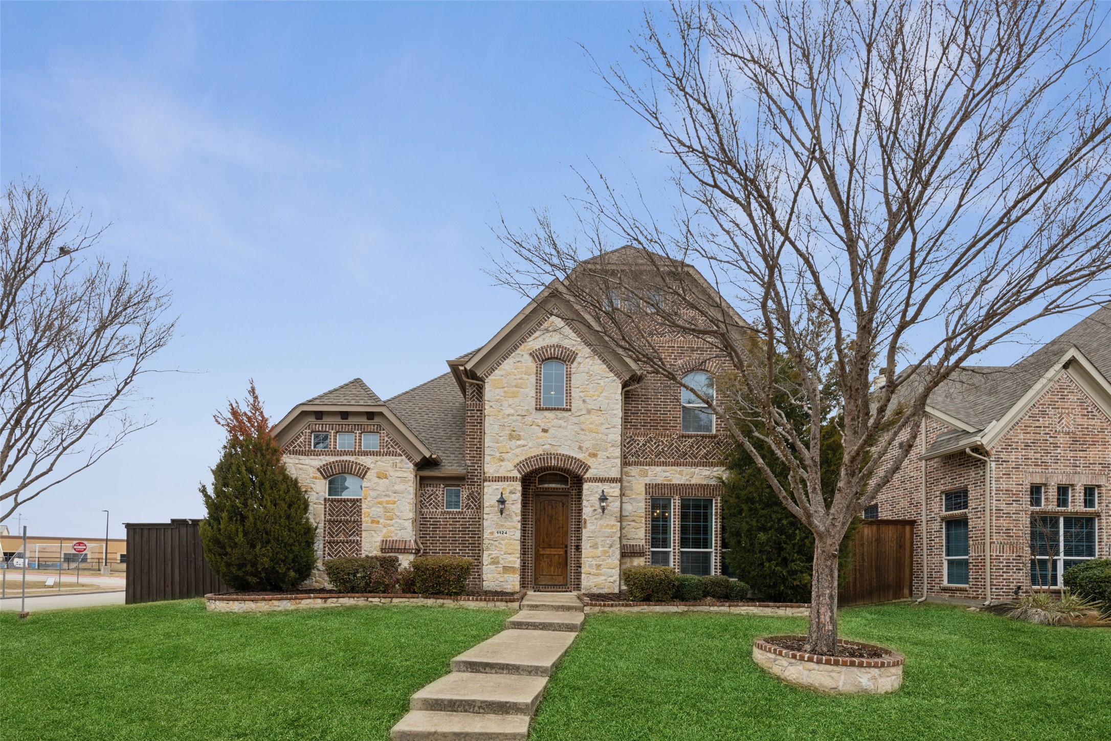 1124 Bentgrass Drive