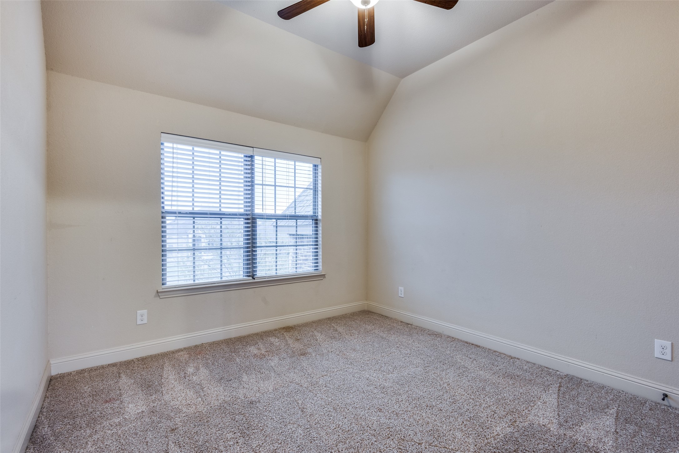 5313 Falcon Ridge Court
