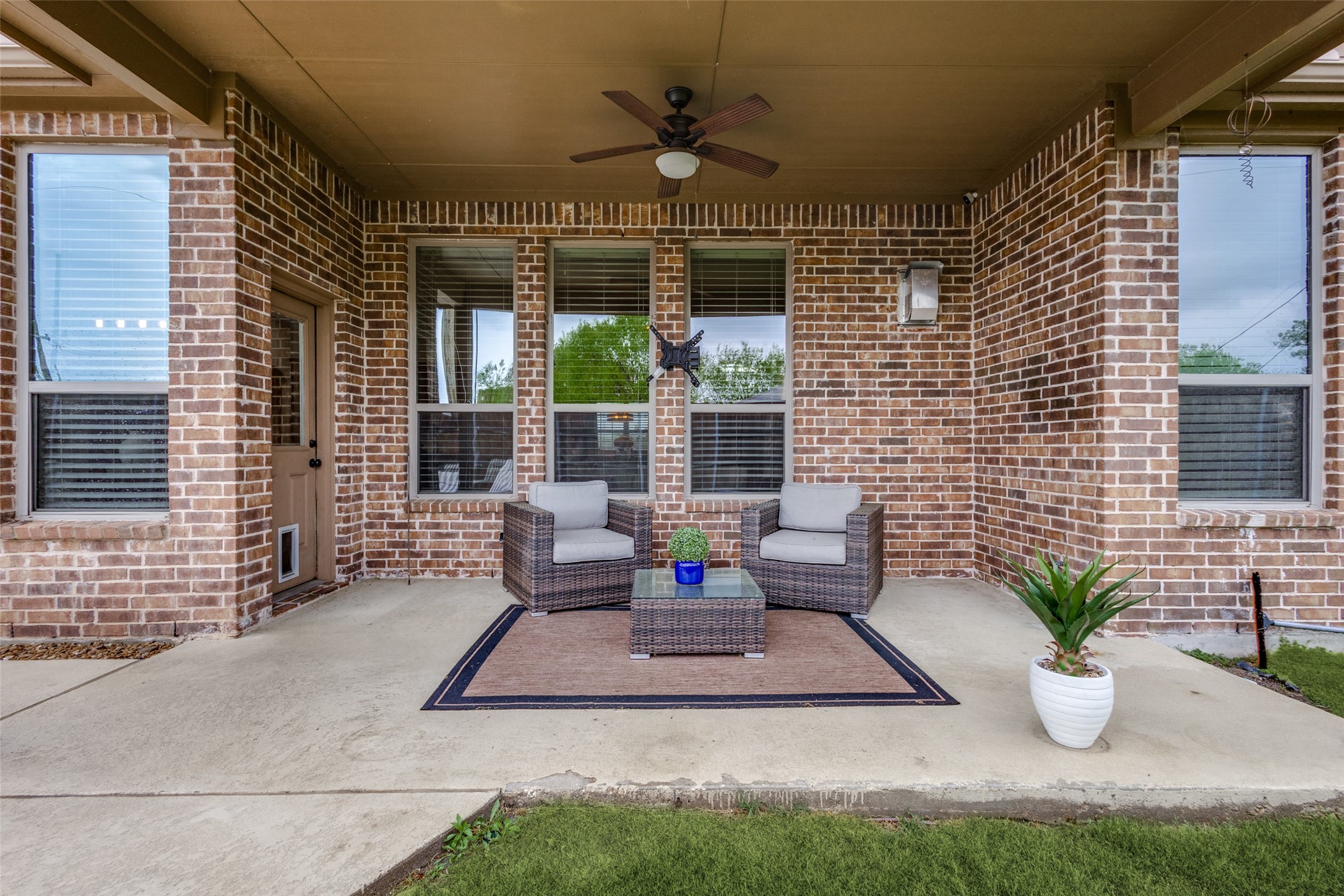 5313 Falcon Ridge Court