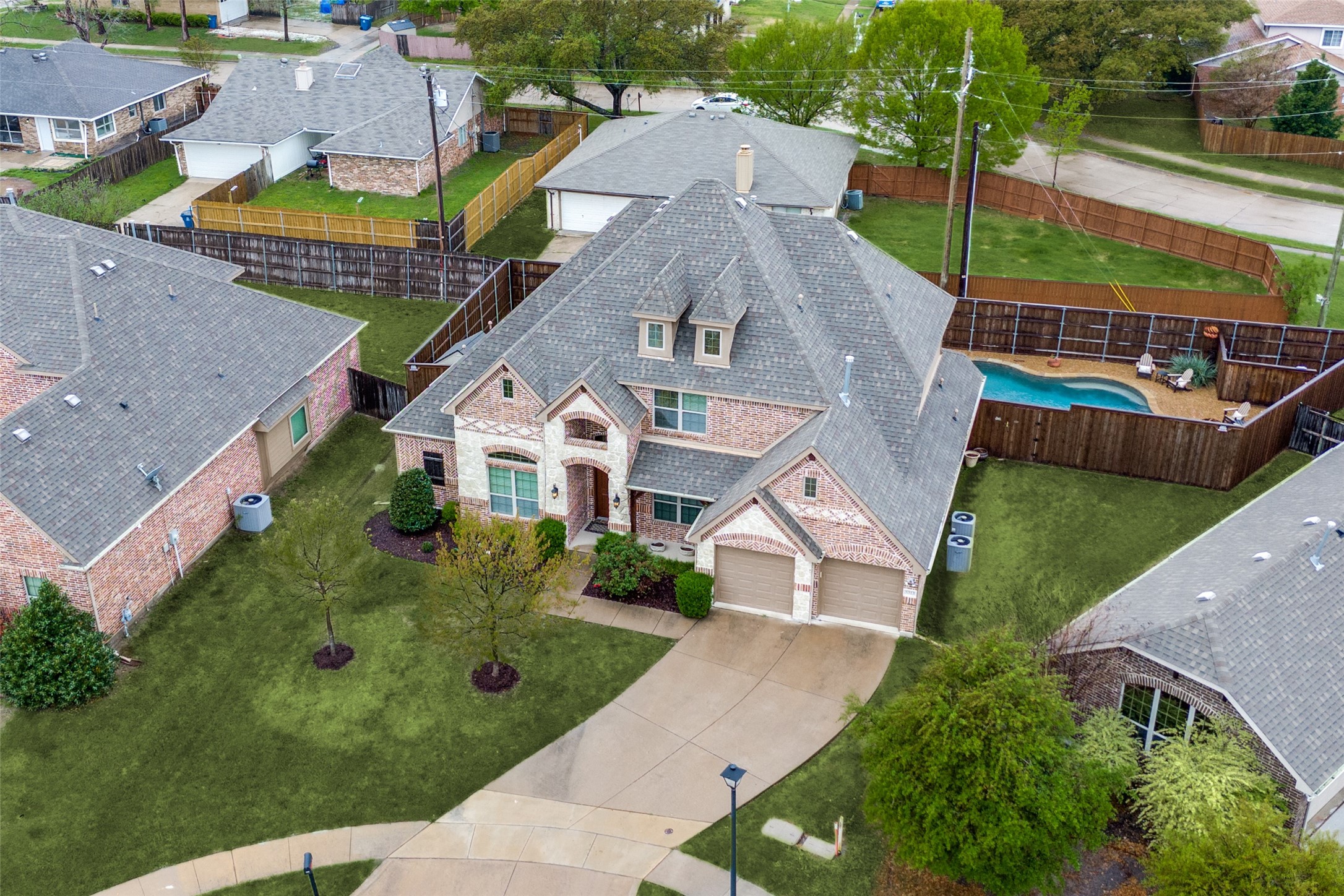 5313 Falcon Ridge Court