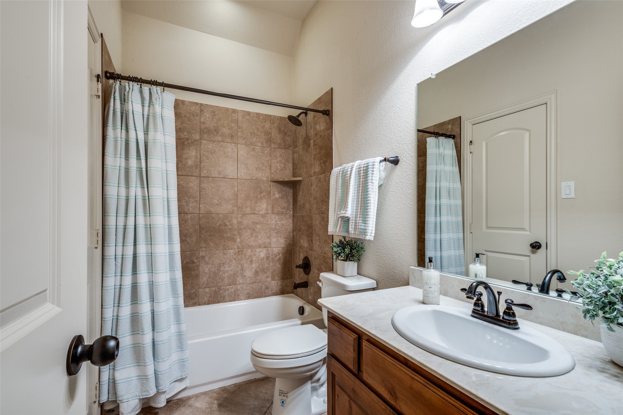 5313 Falcon Ridge Court