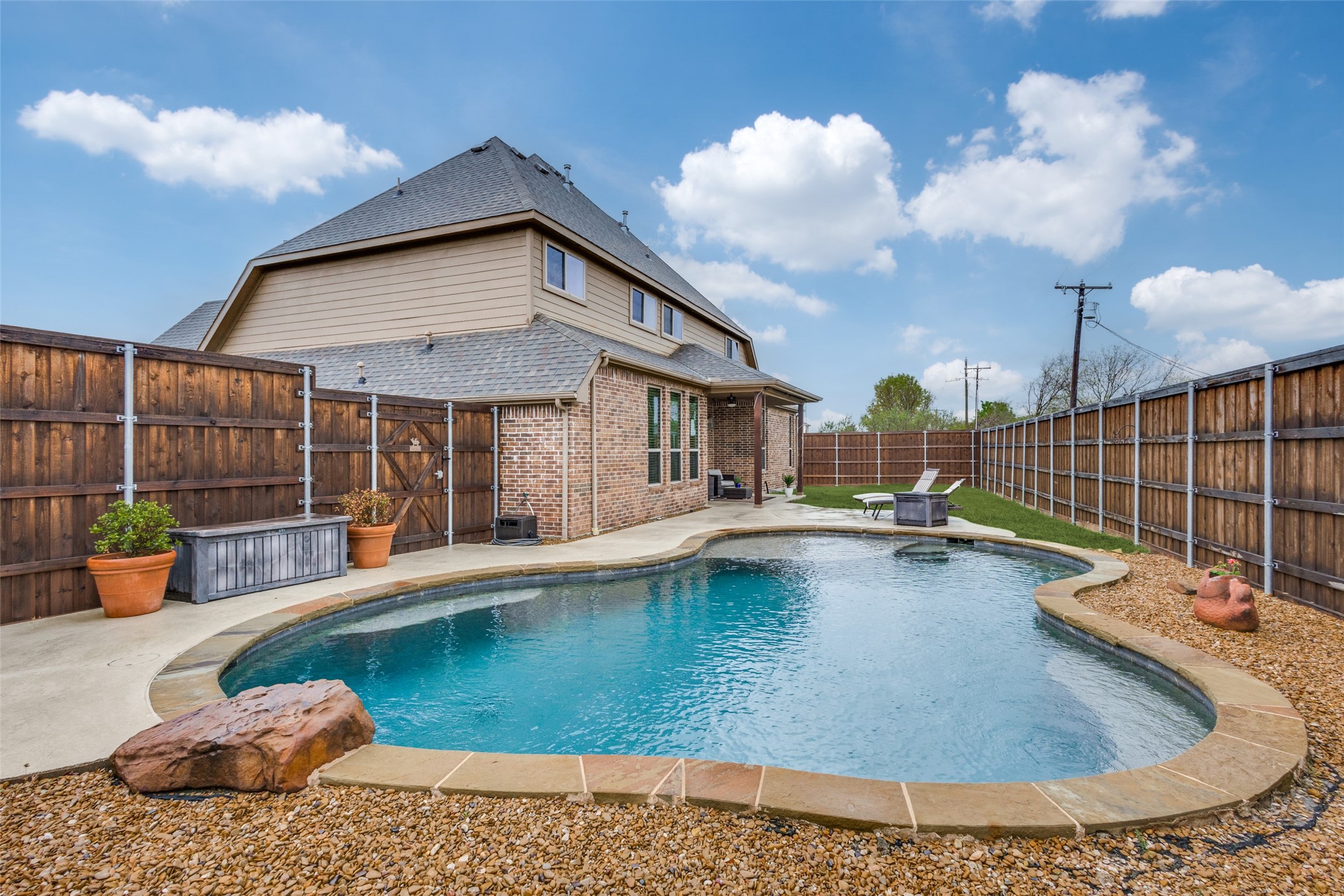 5313 Falcon Ridge Court