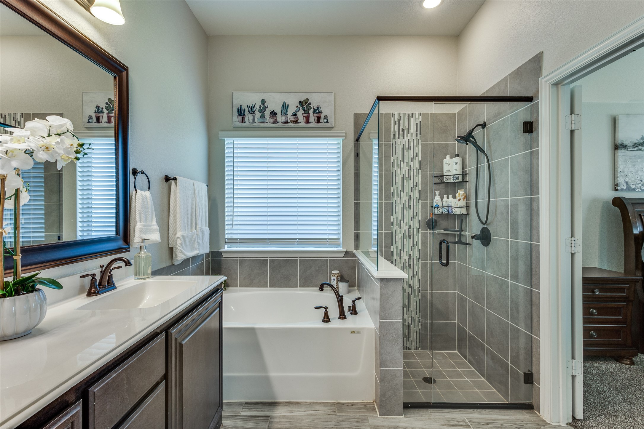7401 Willow Thorne Drive