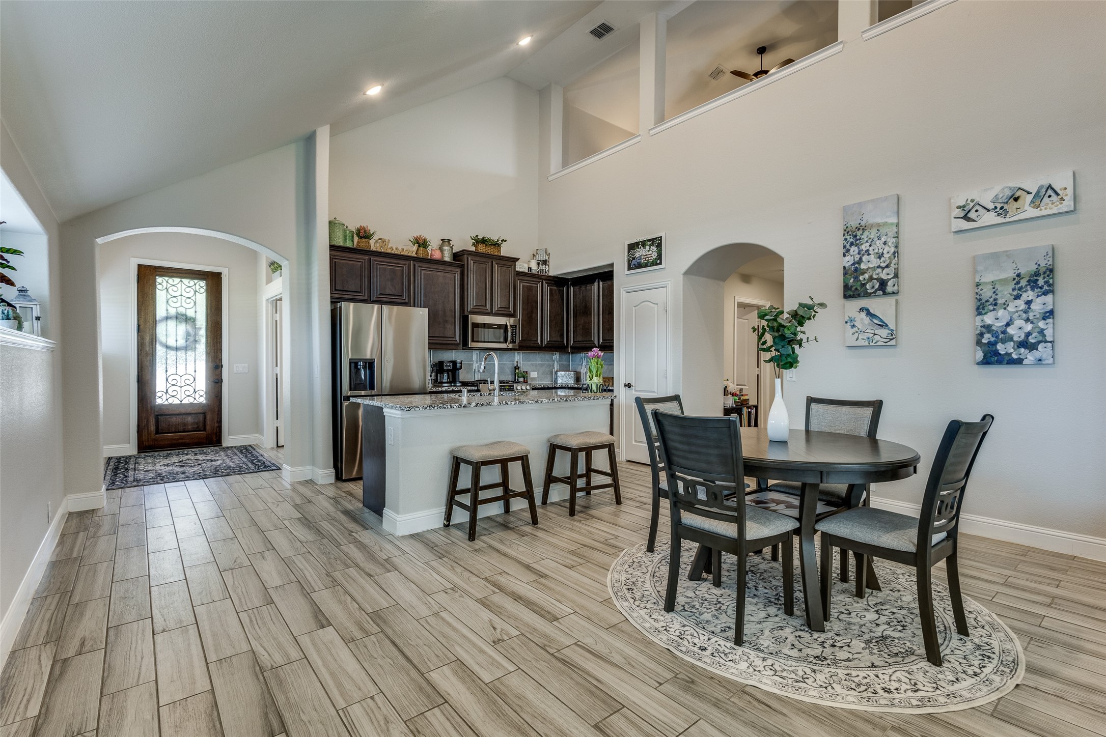 7401 Willow Thorne Drive