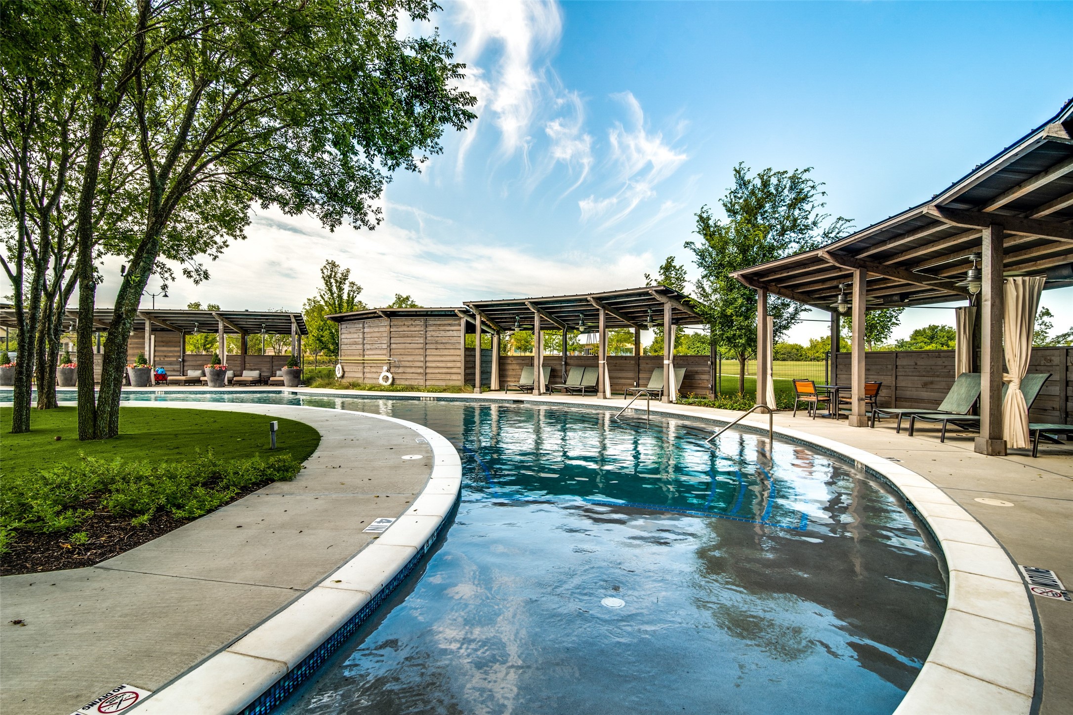 7401 Willow Thorne Drive
