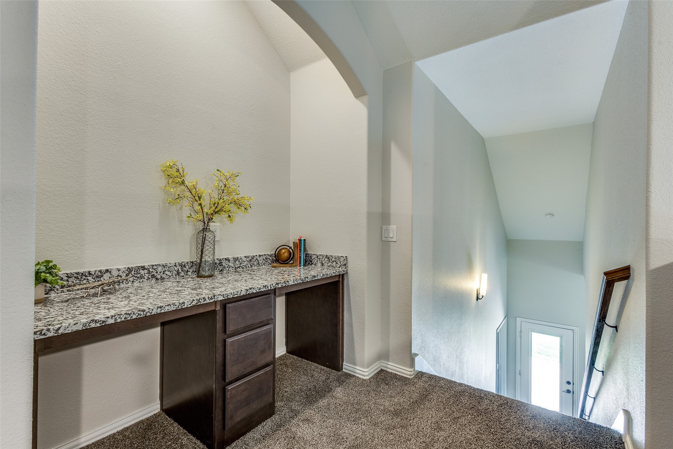 7401 Willow Thorne Drive