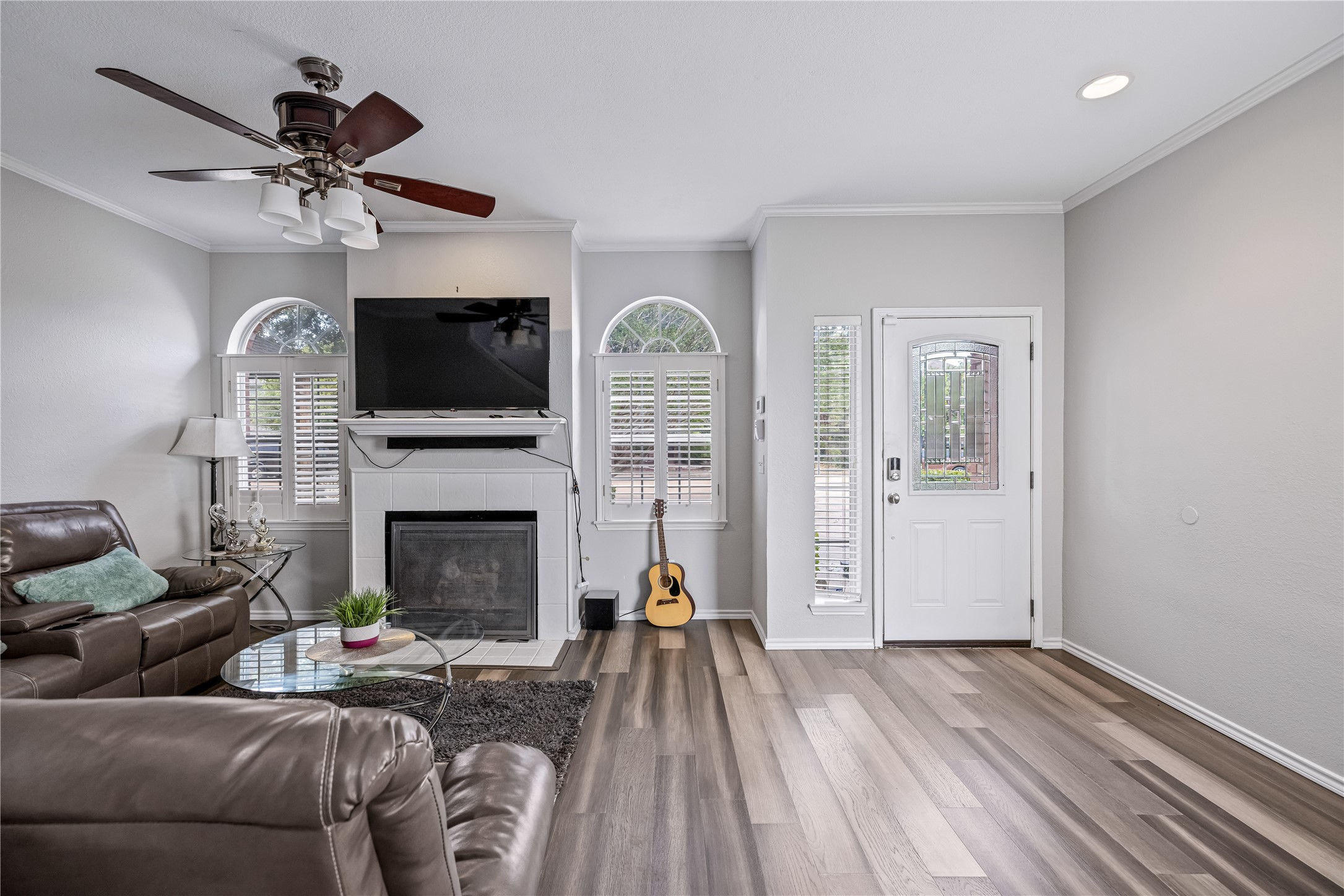 6011 Barrington Court