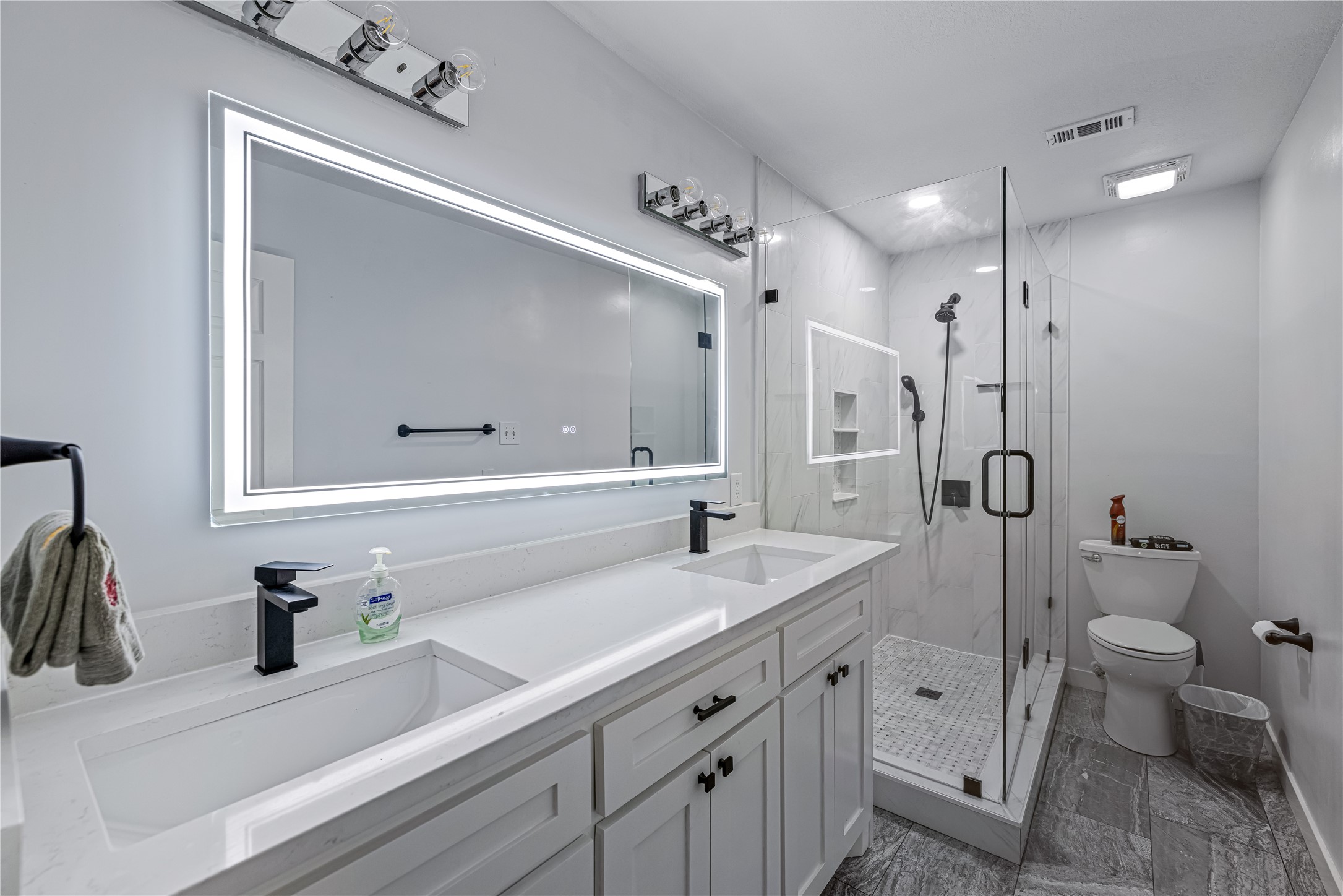 6011 Barrington Court