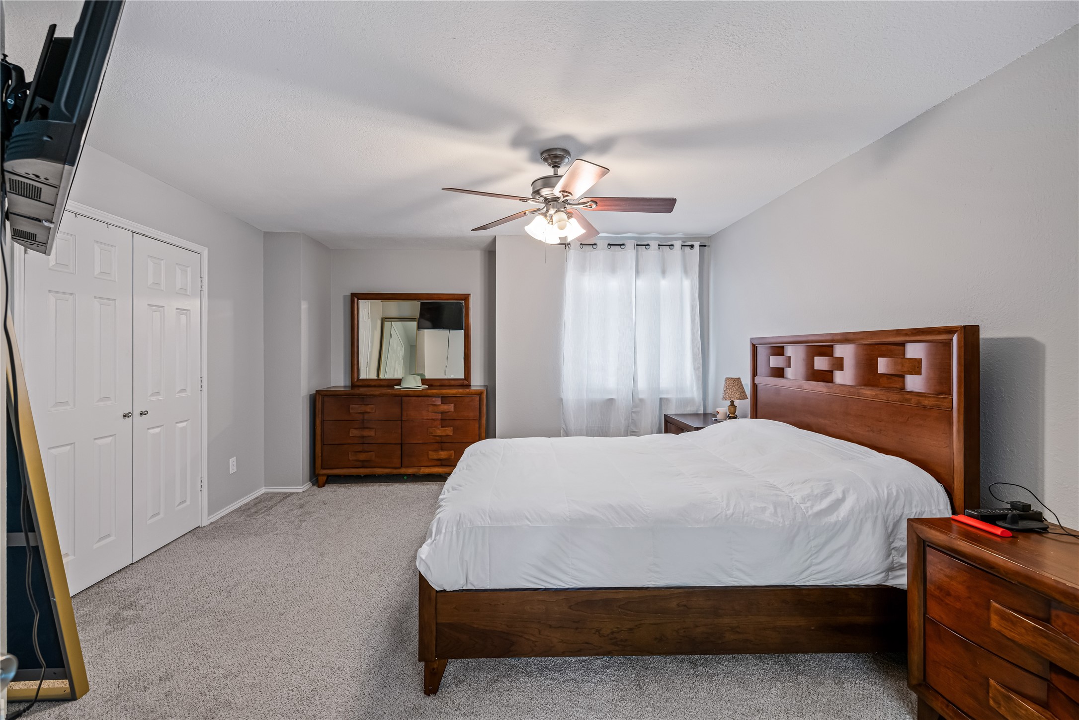 6011 Barrington Court