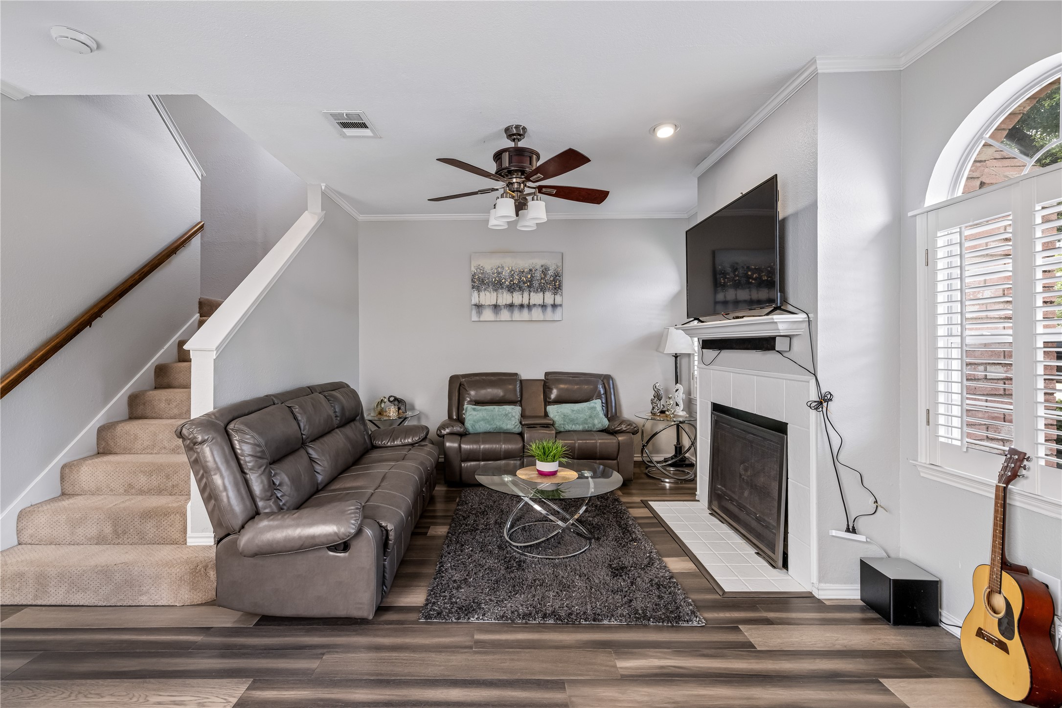 6011 Barrington Court