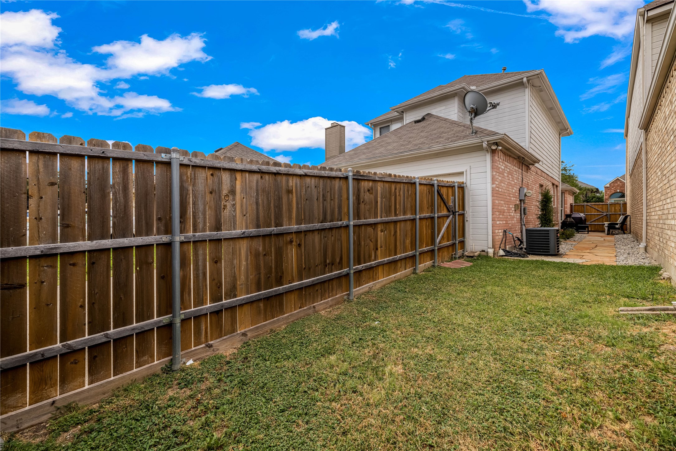 6011 Barrington Court