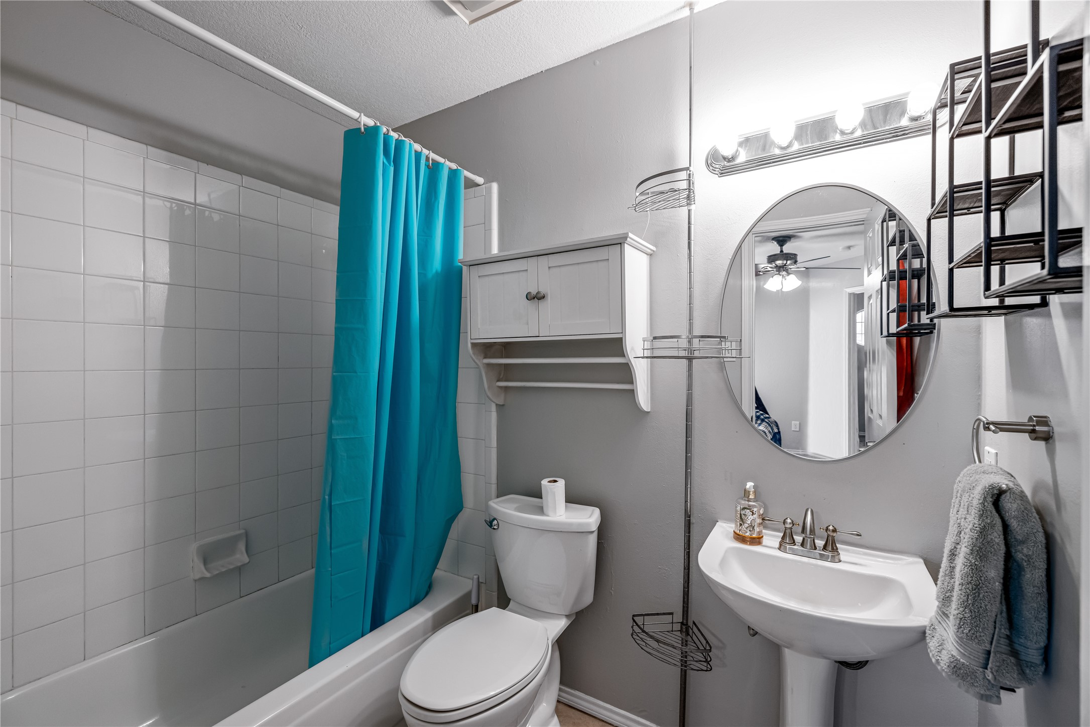 6011 Barrington Court