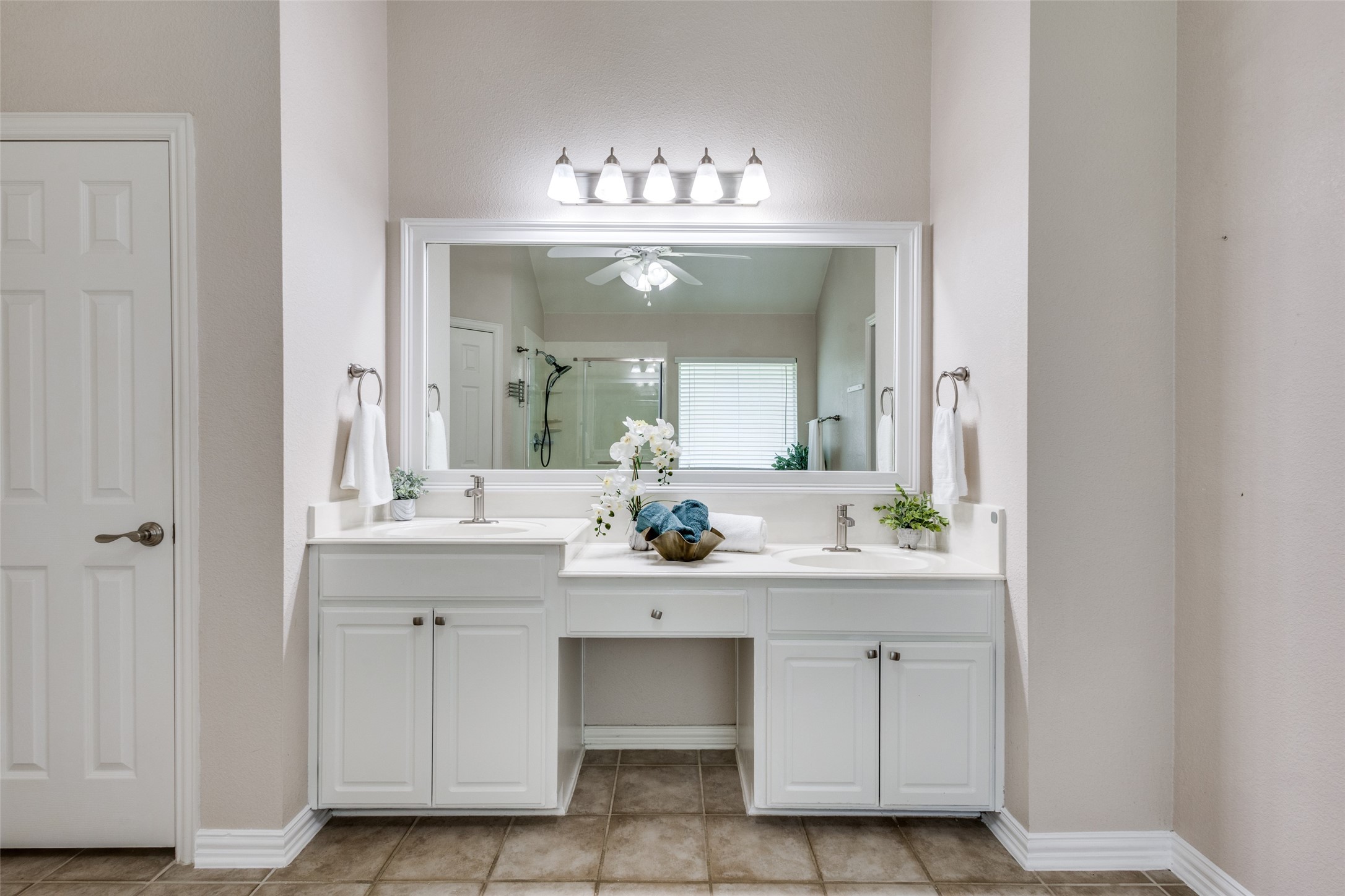 851 Sibyl Lane