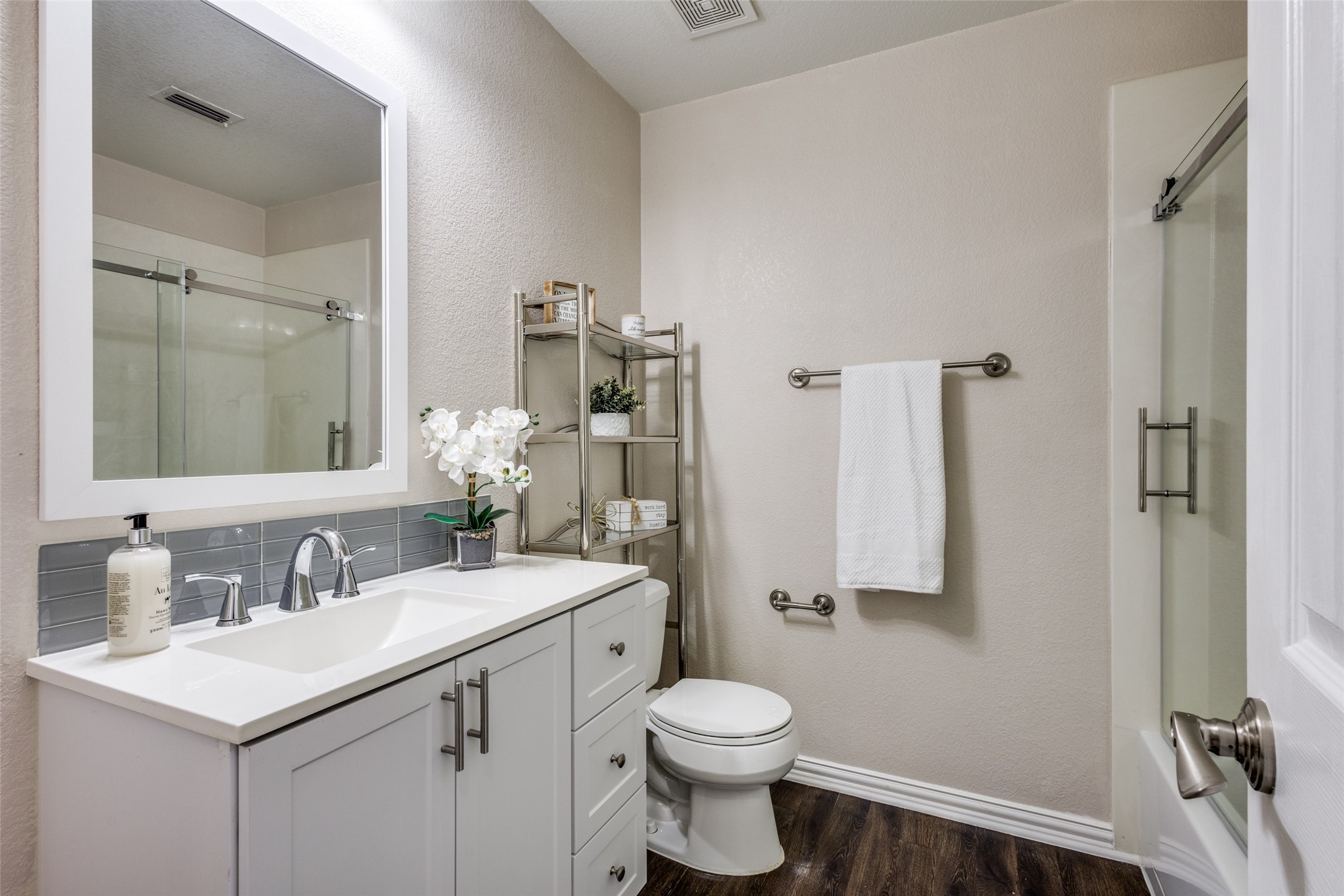 851 Sibyl Lane