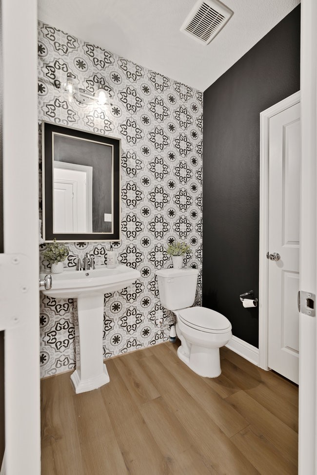 8141 Meadow Valley Drive